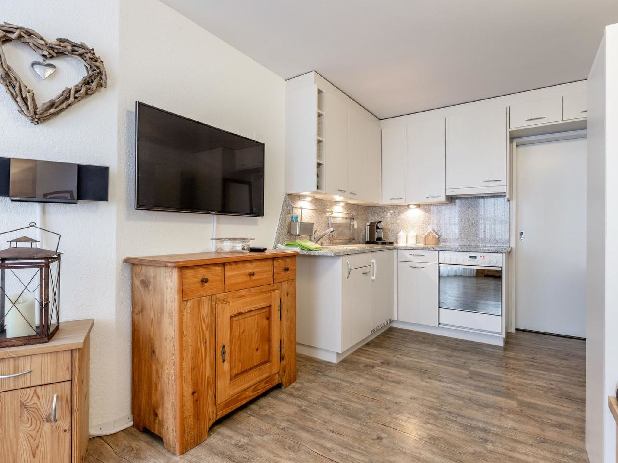 Haus Lorez B-5 Appartement/Fewo, Dusche oder Bad, WC, 2-Bettwohnung
