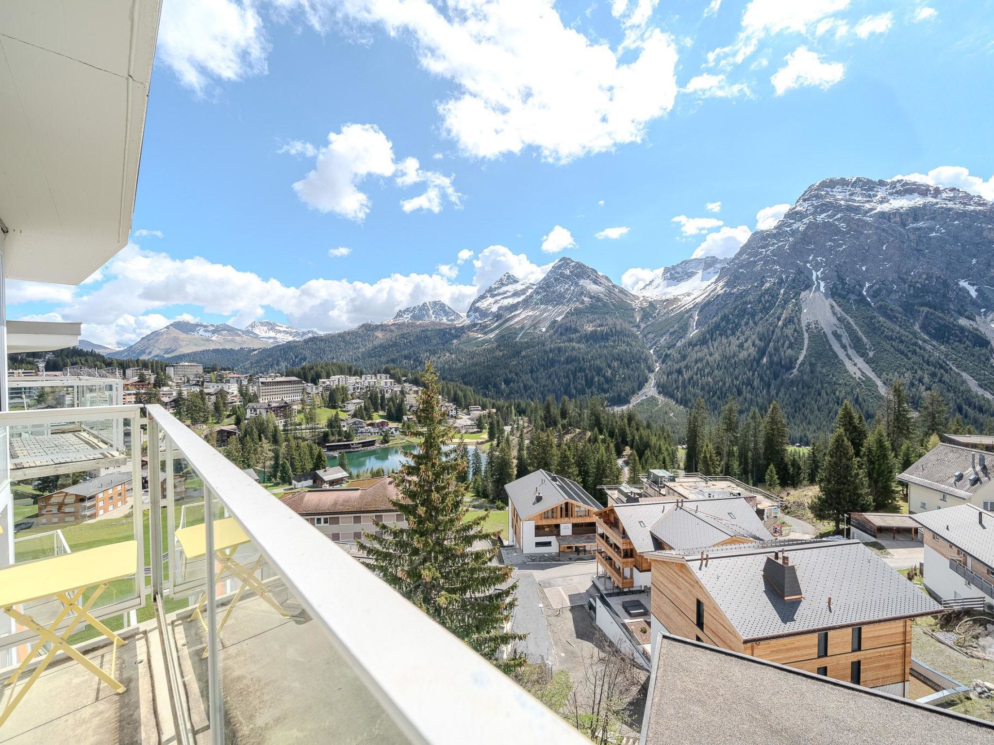 Photo of Viktoria A44 by Arosa Vacations Appartement/Fewo, Dusche und Badewanne, 2 Schlaf