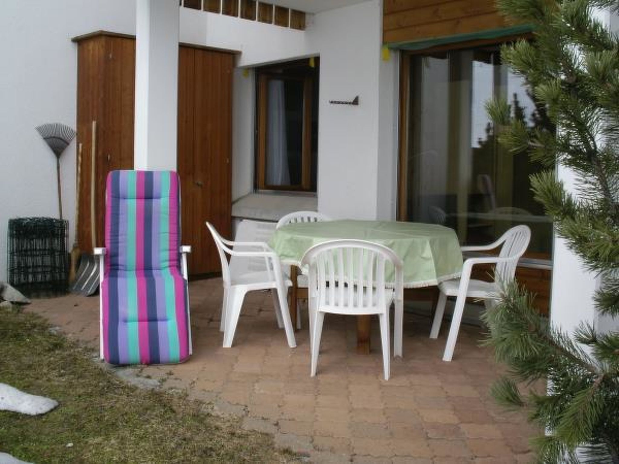 Chli Alpa B-2 Appartement/Fewo,   4-Bettwohnung - Dehors
