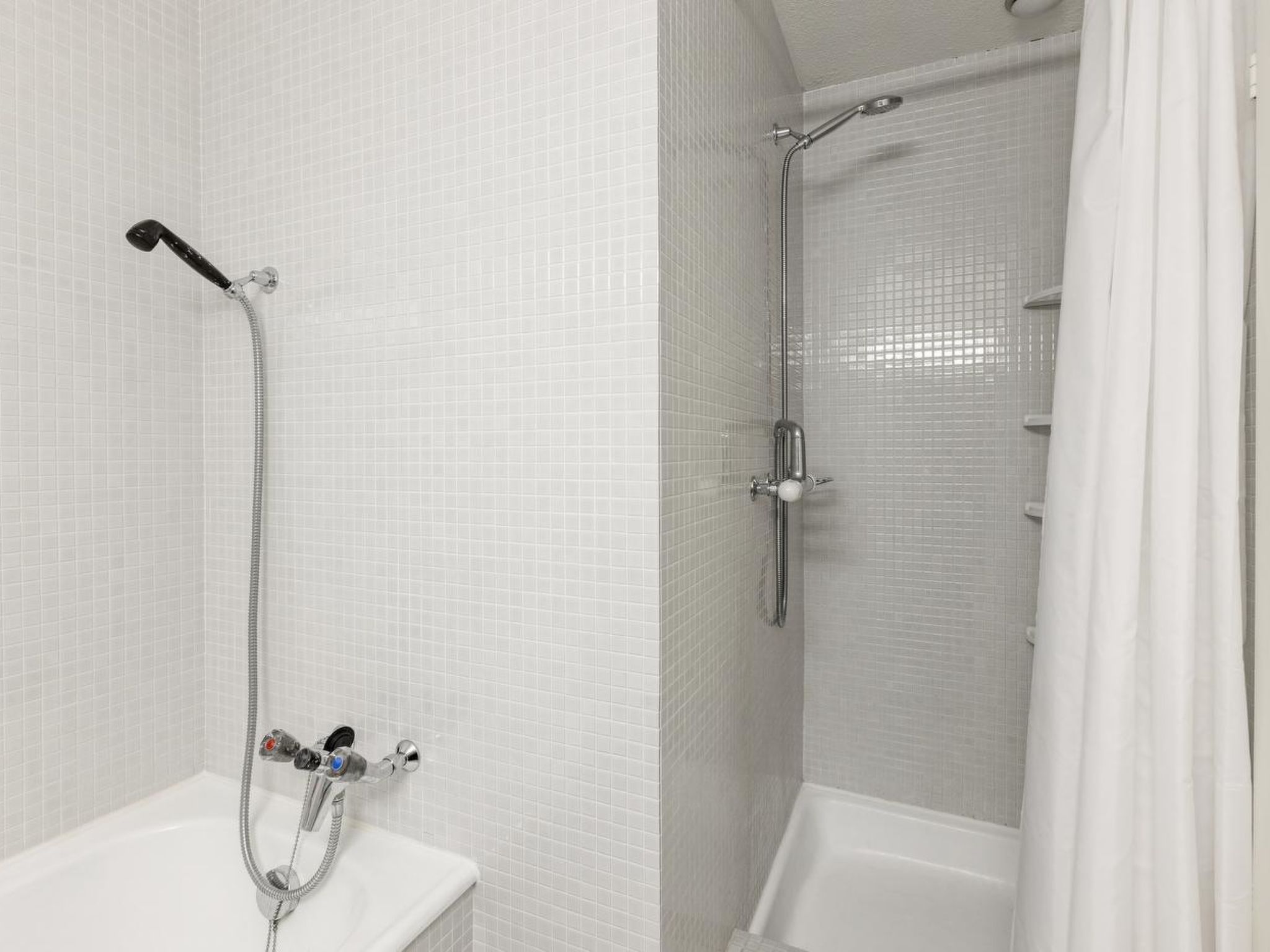 Photo of Appartement/Fewo, Bad, WC, 4-Bettwohnung
