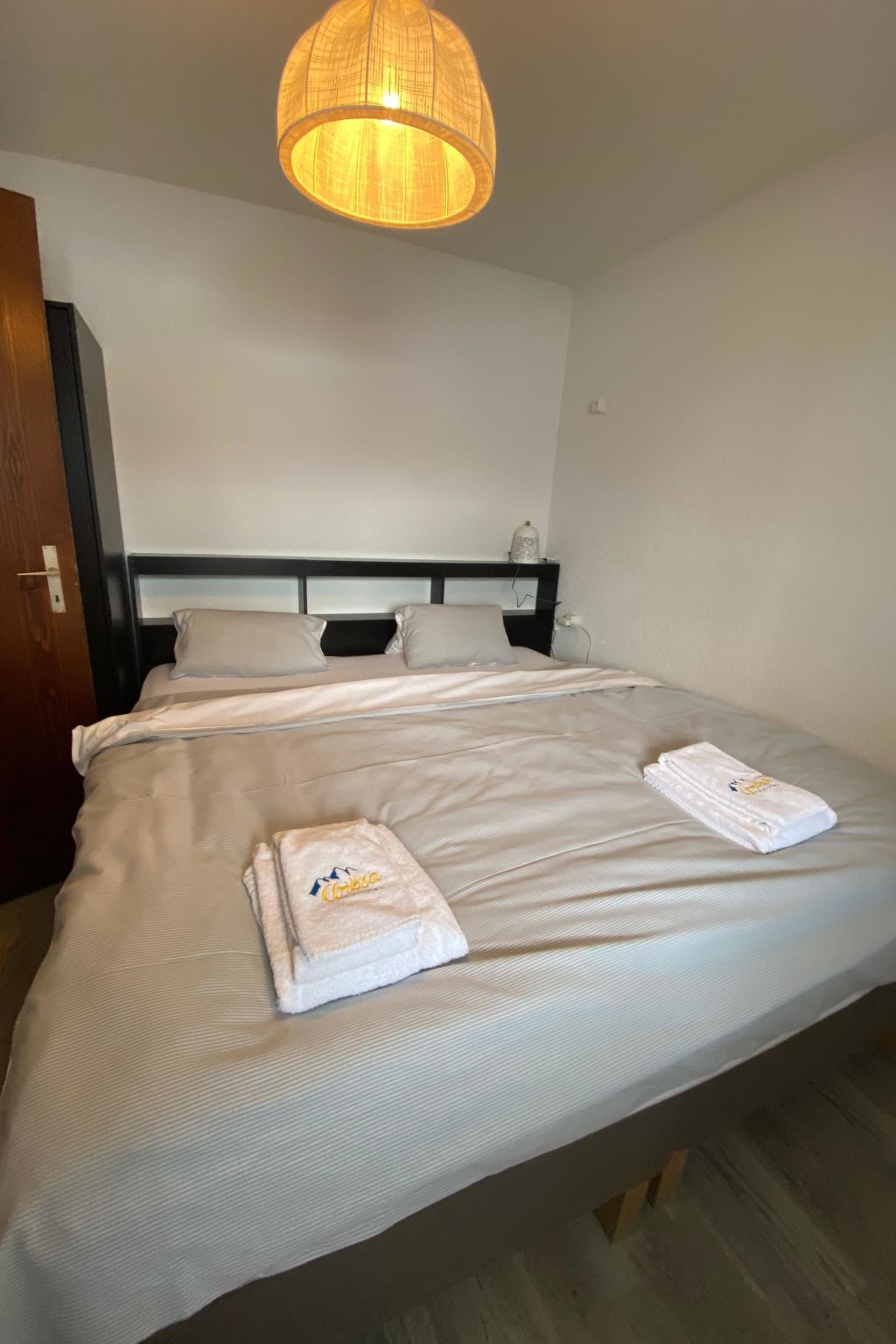 Photo of Rothornblick 25 by Arosa Holiday Appartement/Fewo, Bad, WC, 4-Bettwohnung