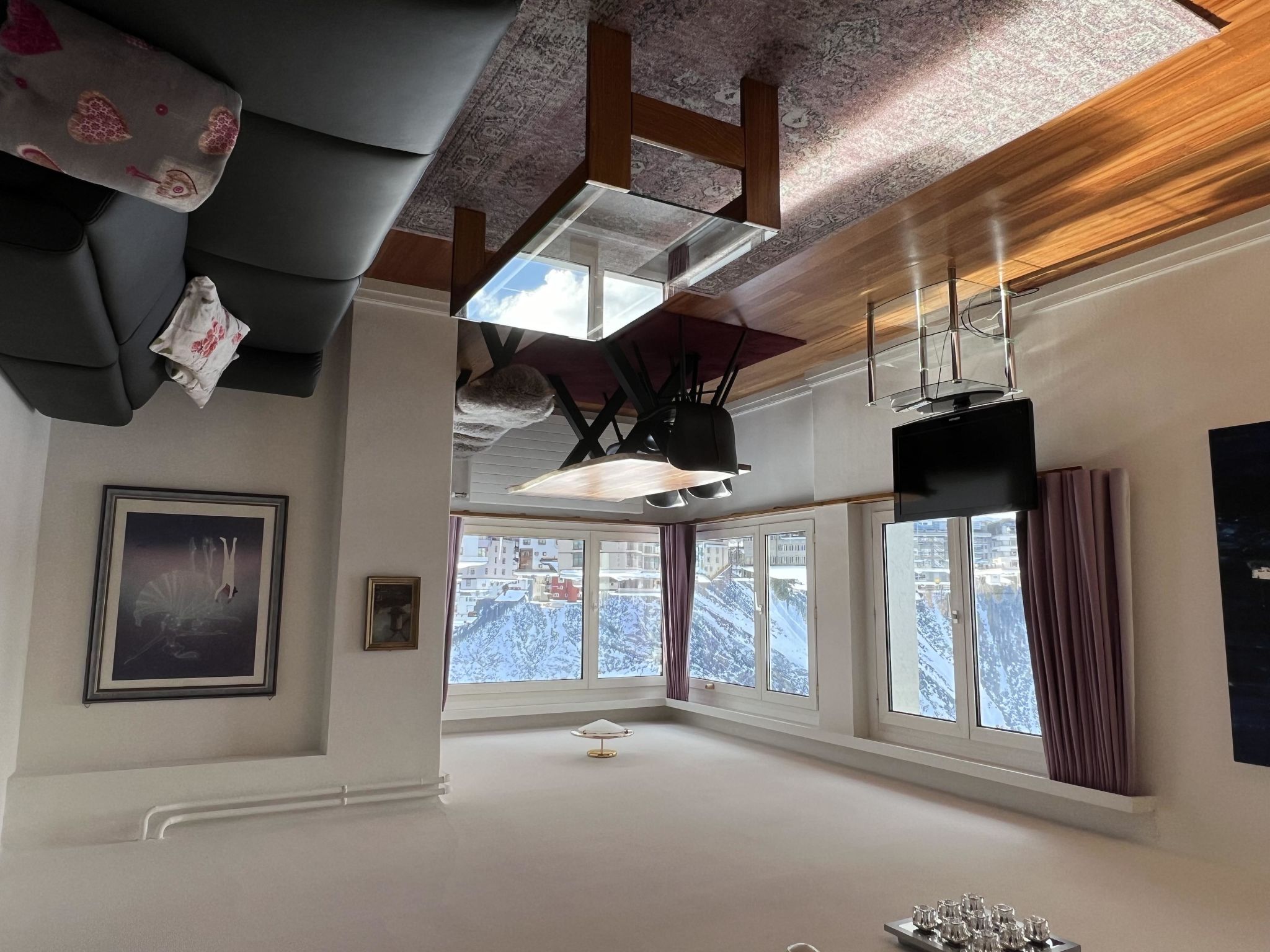 Sunnybank / 3. St. Appartement/Fewo, Dusche und Bad, WC, 10-Bettwohnung