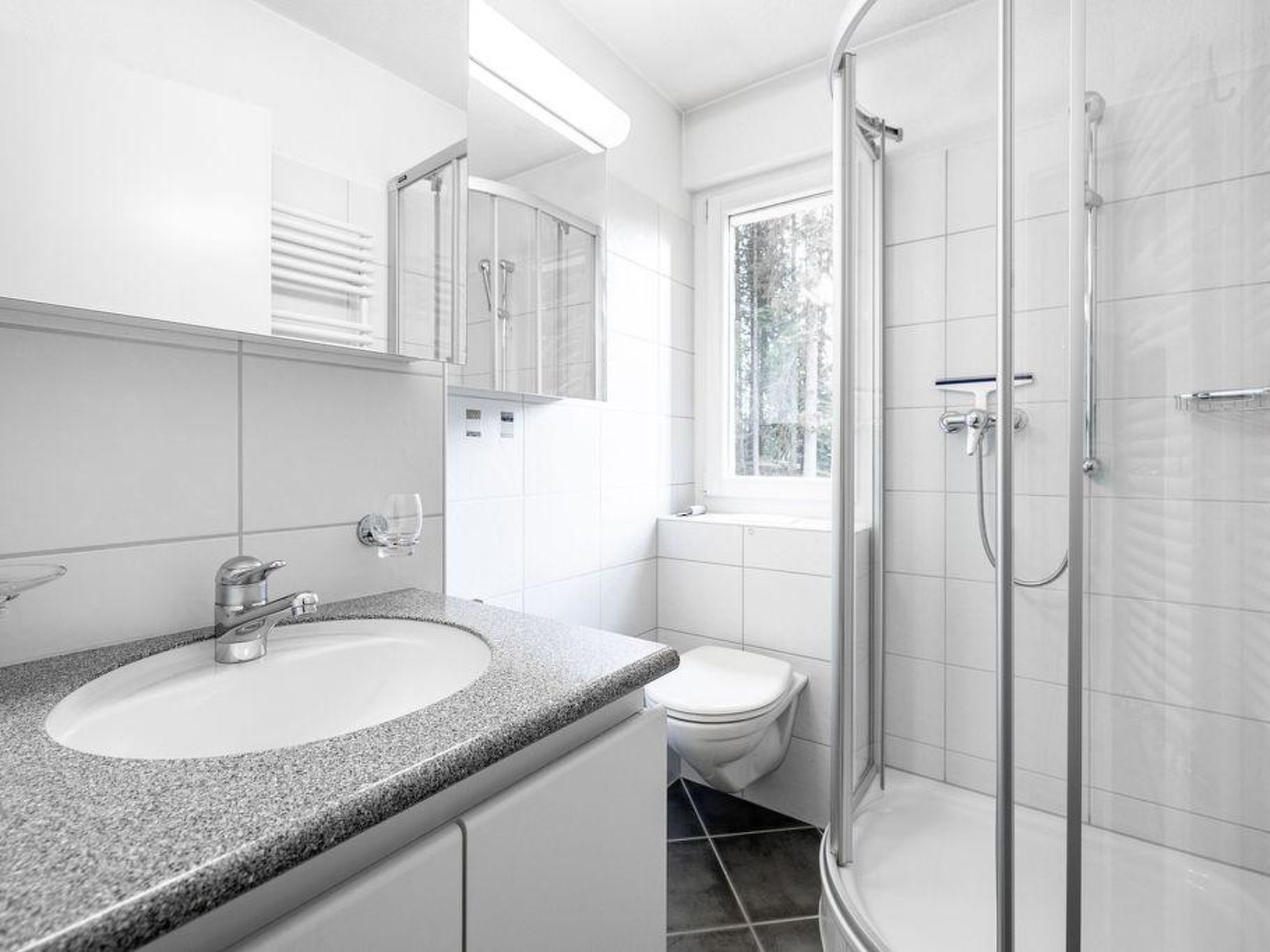 Photo of Paradies 021 Appartement/Fewo, Bad, WC, 4-Bettwohnung