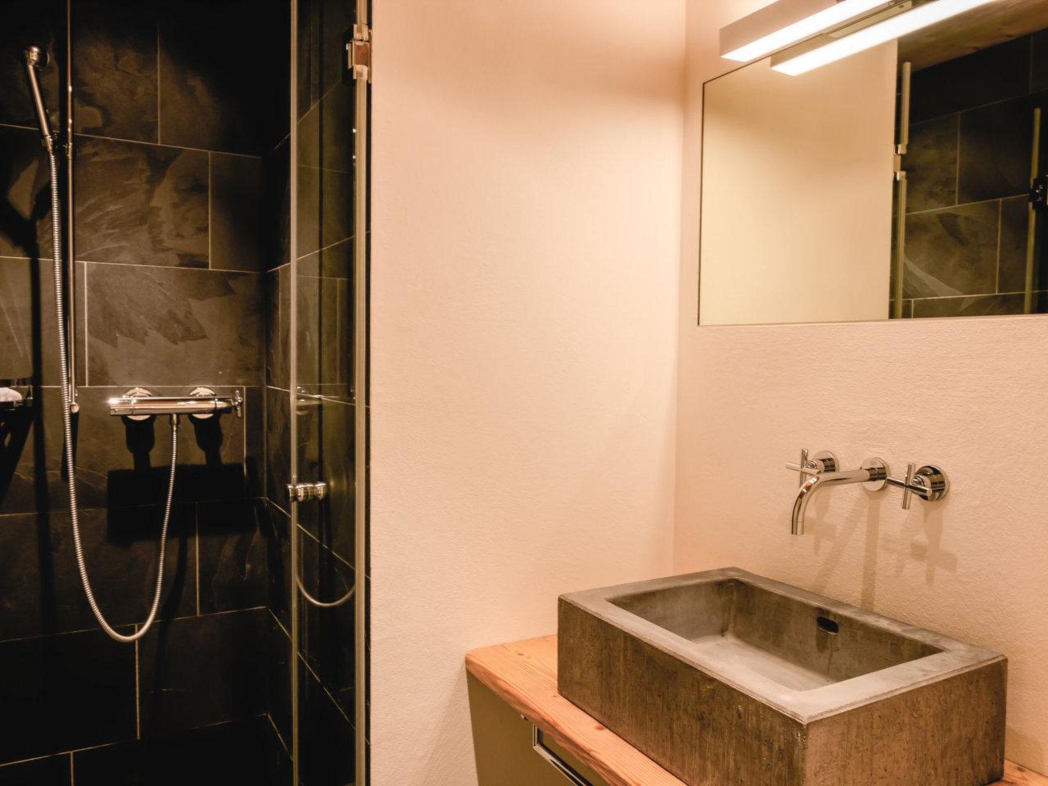 Photo of Casa Jacuzzi Appartement/Fewo, Bad, WC, 4-Bettwohnung