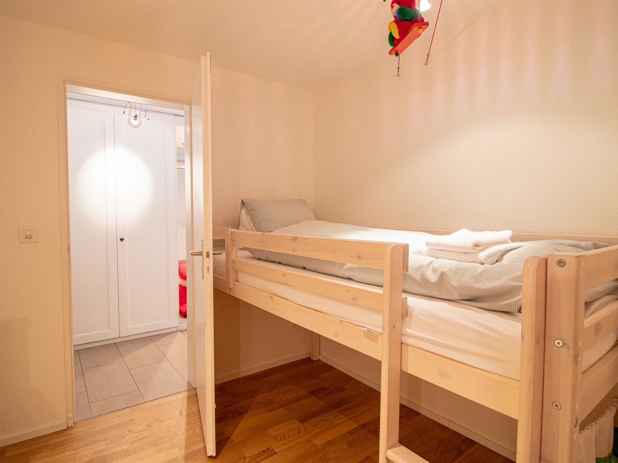 Photo of Rothornblick 04 by Arosa Holiday Appartement/Fewo, Bad, WC 4-Bettwohnung