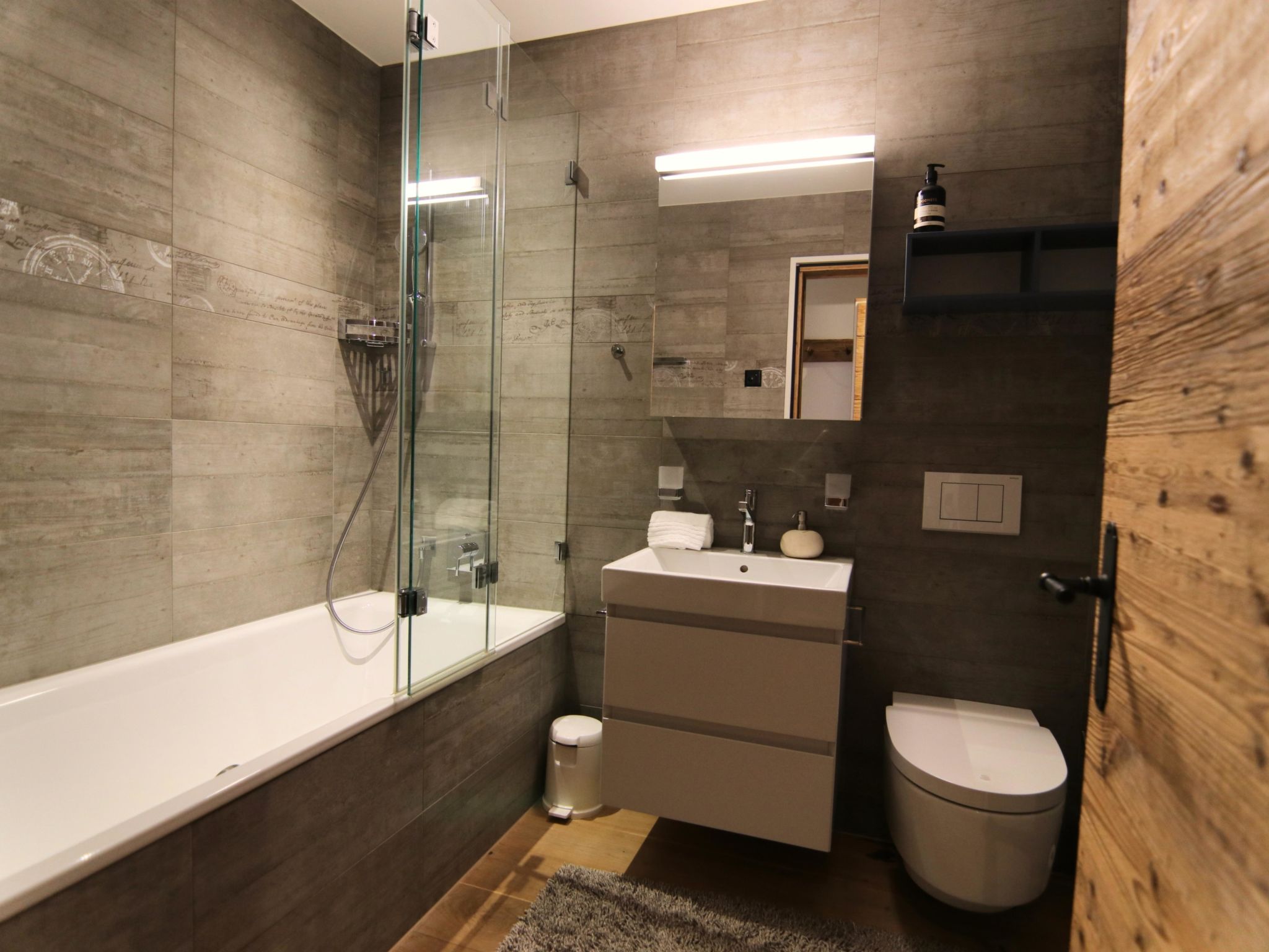 Photo of Eden 3 by Arosa Holiday Appartement/Fewo, Bad, WC, 6-Bettwohnung