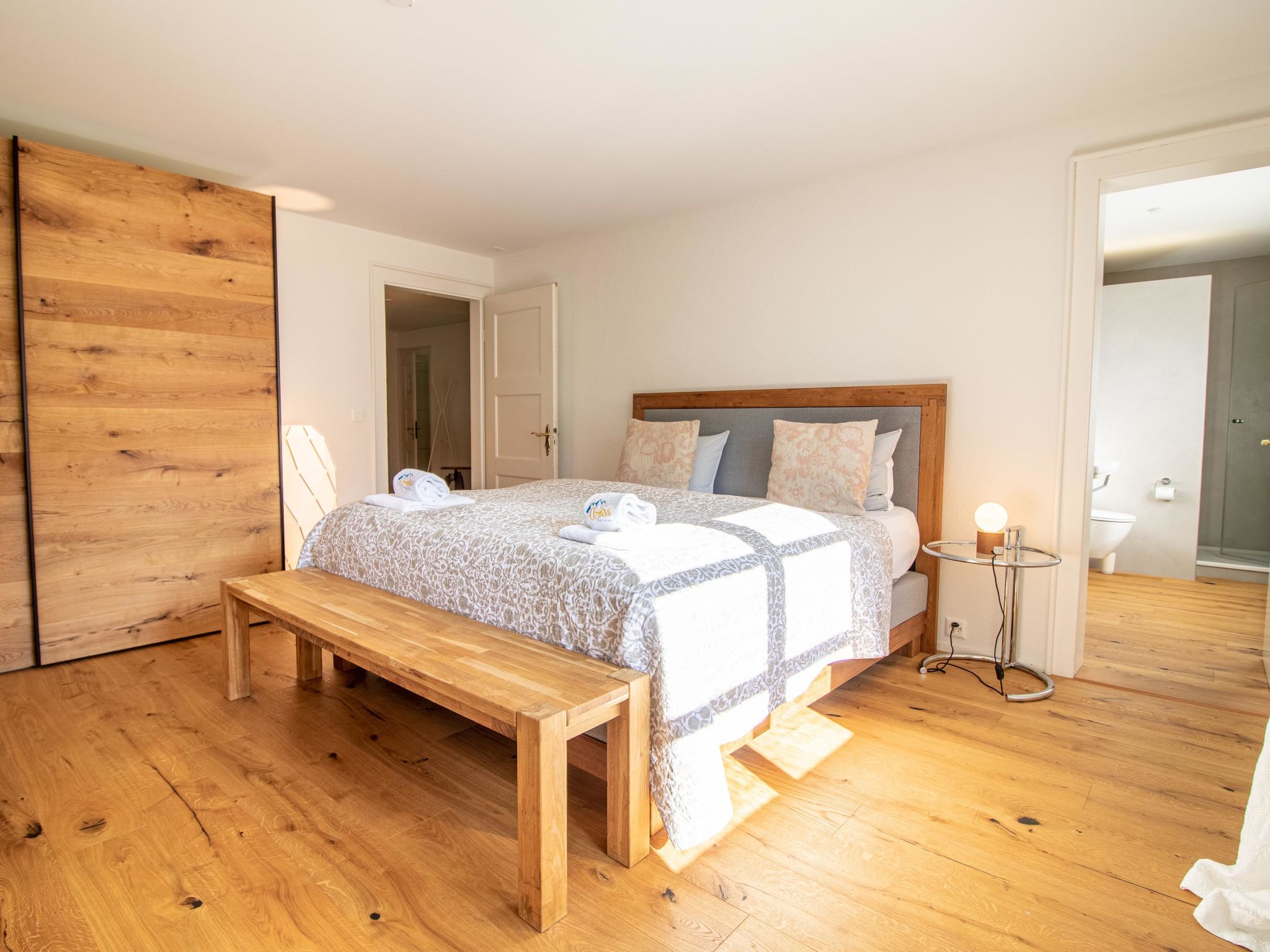 Photo of Pradella EG by Arosa Holiday Appartement/Fewo, Dusche oder Bad, WC, 7-Bettwohnun