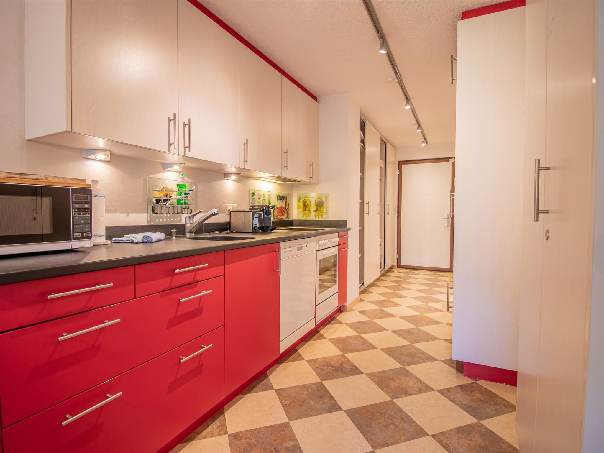 Photo of Rothornblick 11 by Arosa Holiday Appartement/Fewo, Bad, WC Rothornblick 11