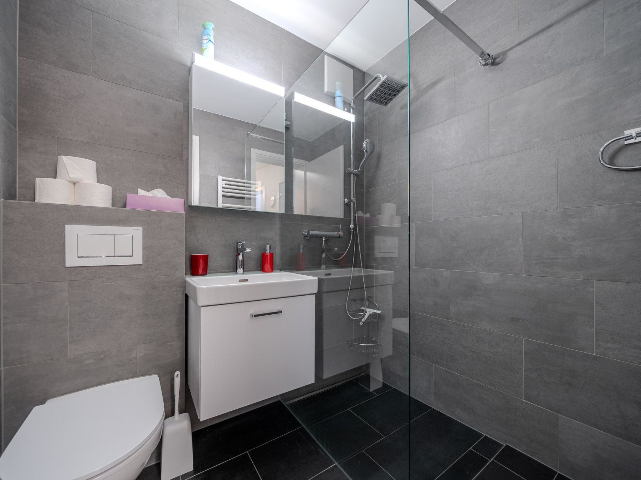 Photo of Viktoria A12 by Arosa Vacations Appartement/Fewo, Dusche, WC, 1 Schlafraum