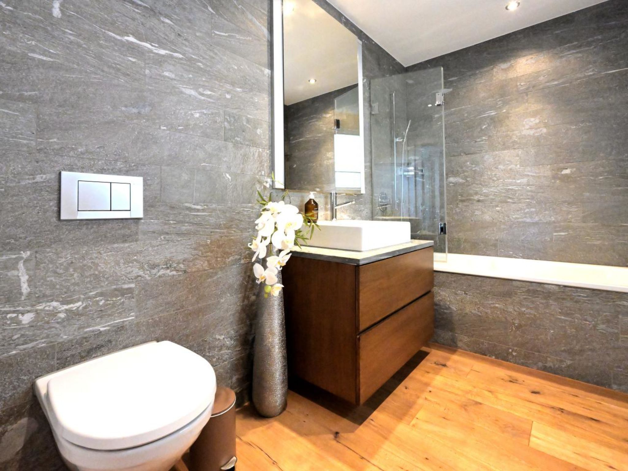 Photo of 96 m2 Ferienwohnung mit überdecktem Balkon