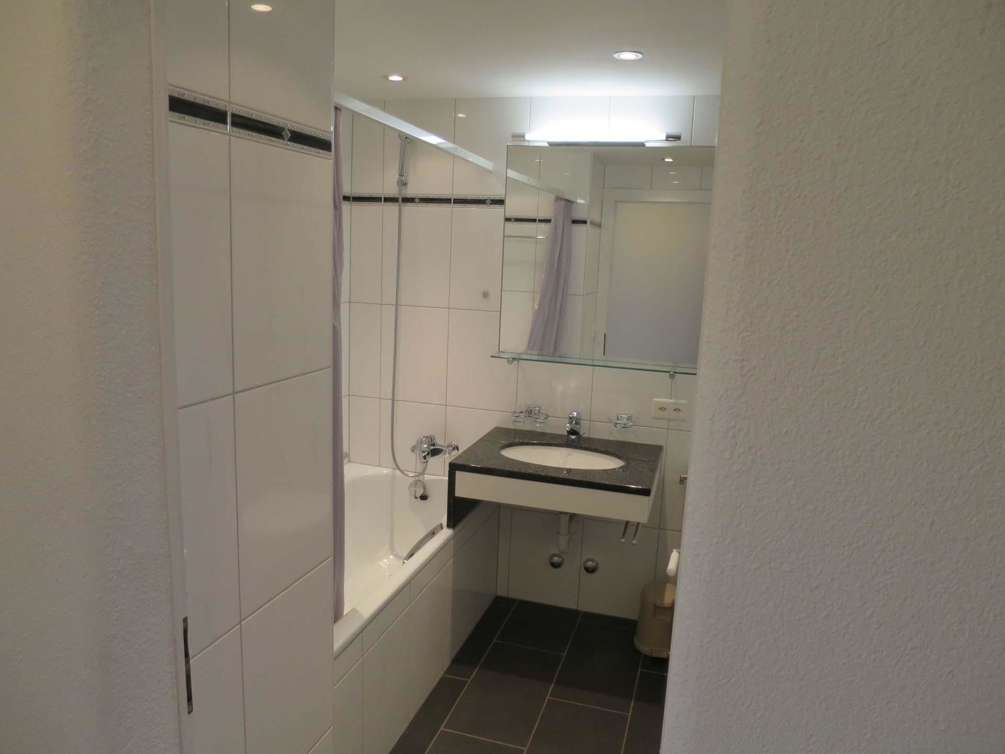 Photo of Galerie Obersee 4C Appartement/Fewo, Bad, WC, 4-Bettwohnung 4-Bettwohnung