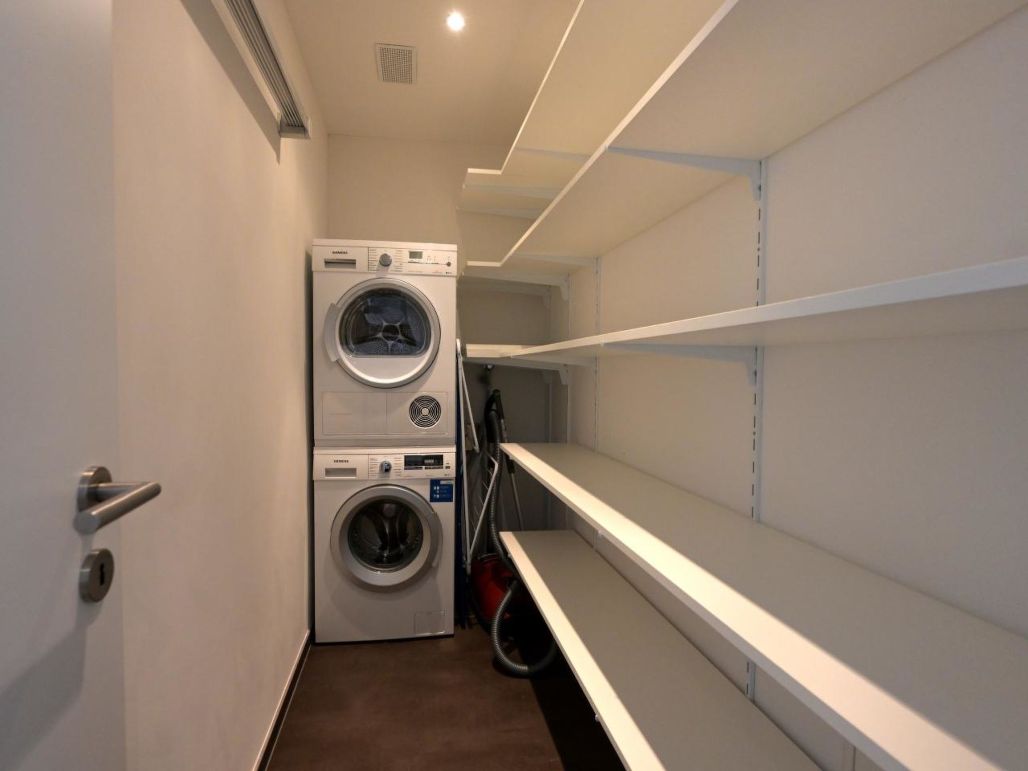 Photo of 3.5 Zimmer Luxusferienwohnung, 2 Schlafzimmer