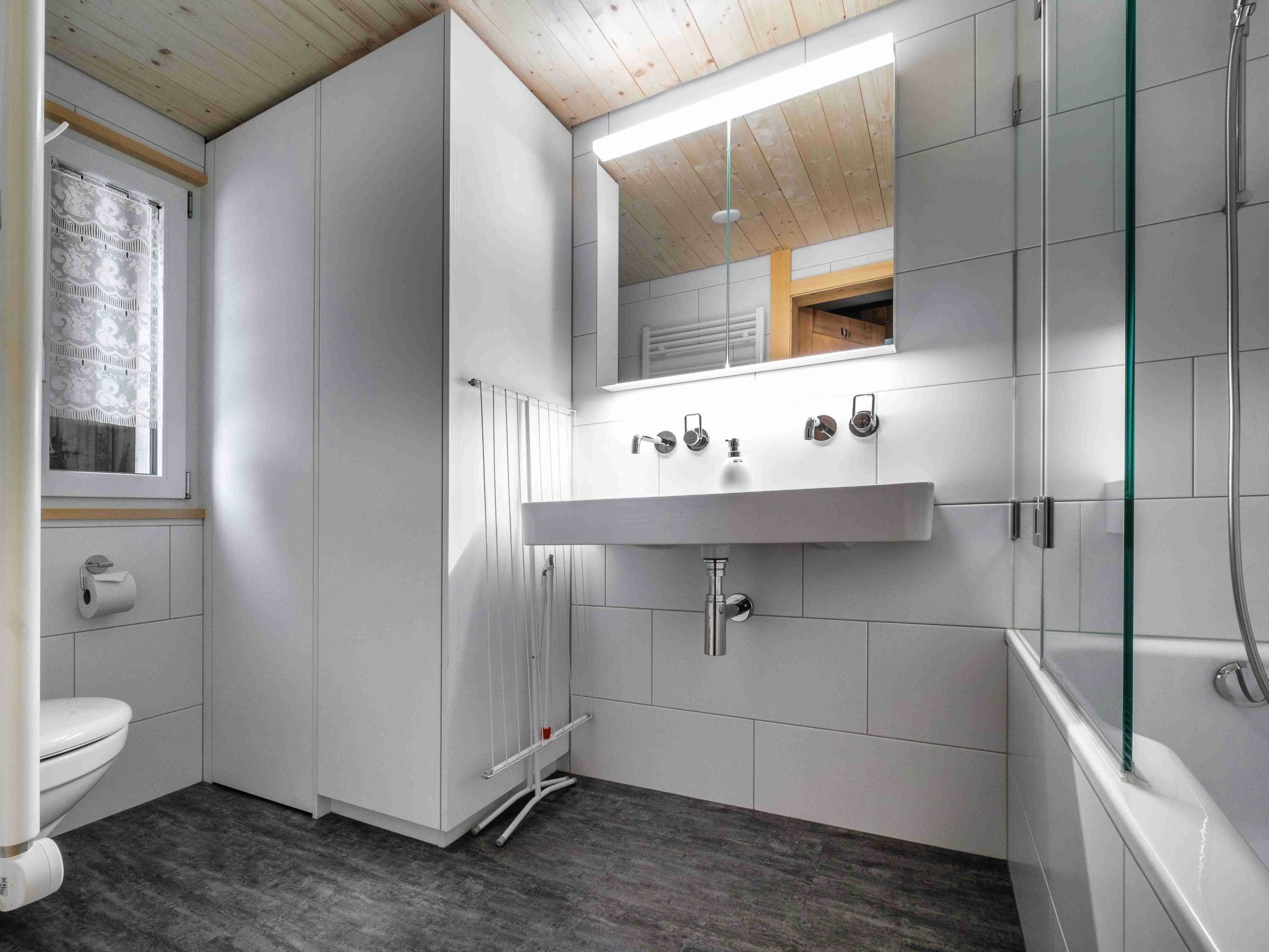 Photo of Appartement/Fewo, Bad, WC, 8-Bettwohnung