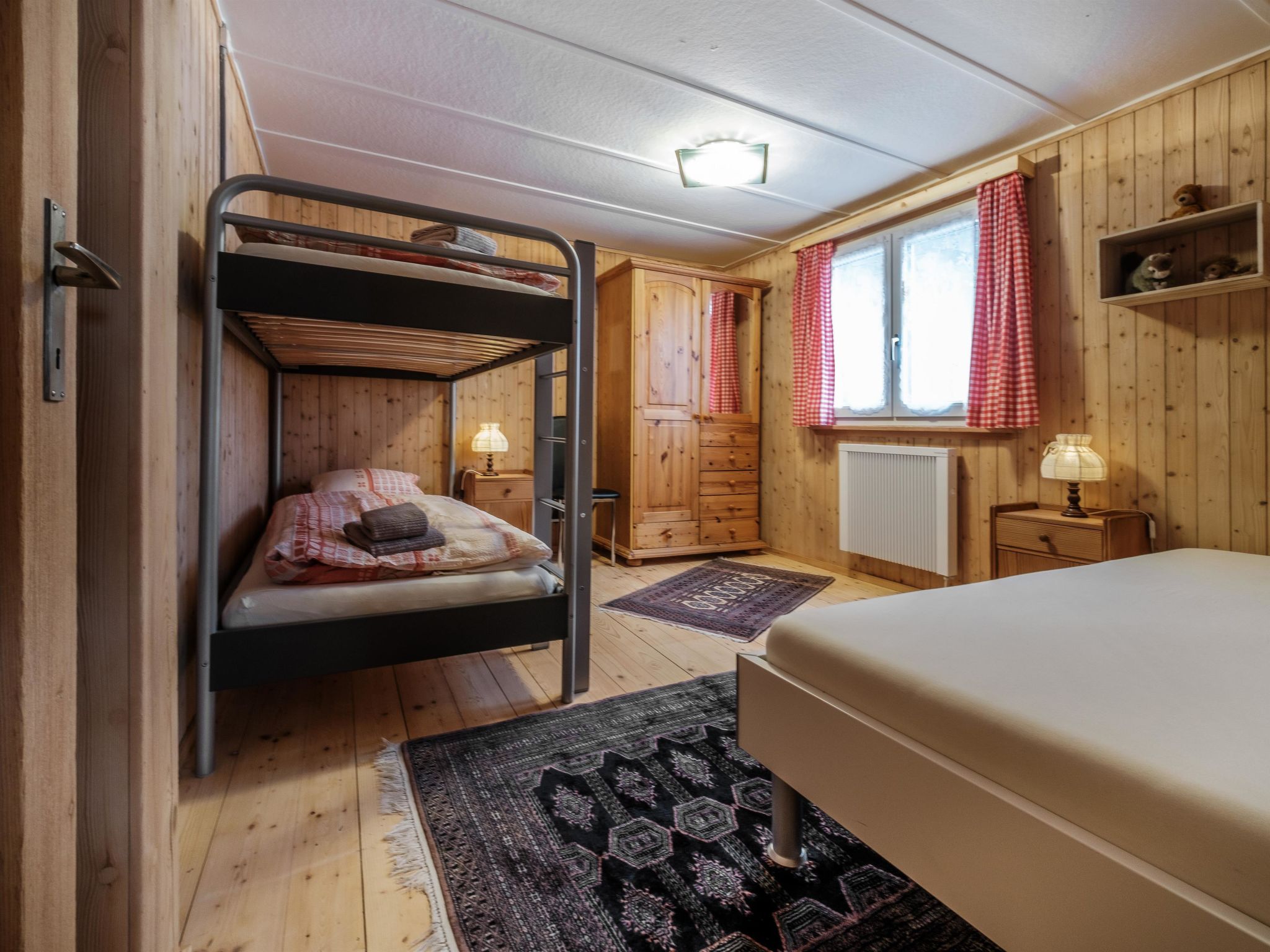 Nühus 1. OG Appartement/Fewo, Bad, WC, 6-Bettwohnung