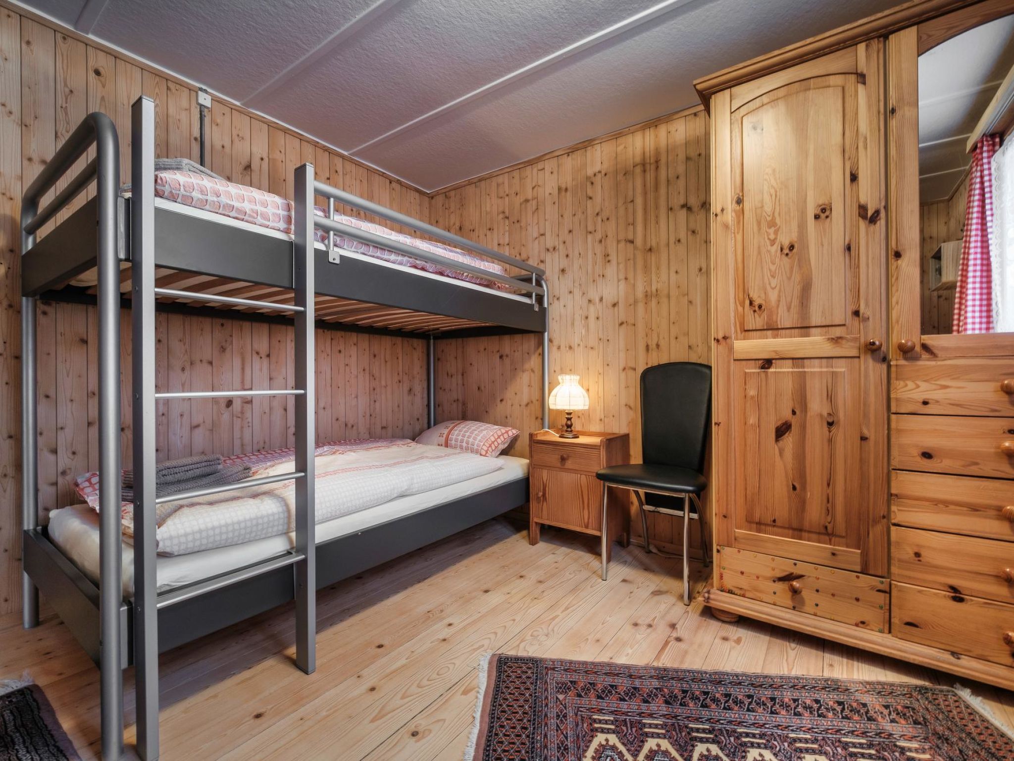 Photo of Nühus 1. OG Appartement/Fewo, Bad, WC, 6-Bettwohnung