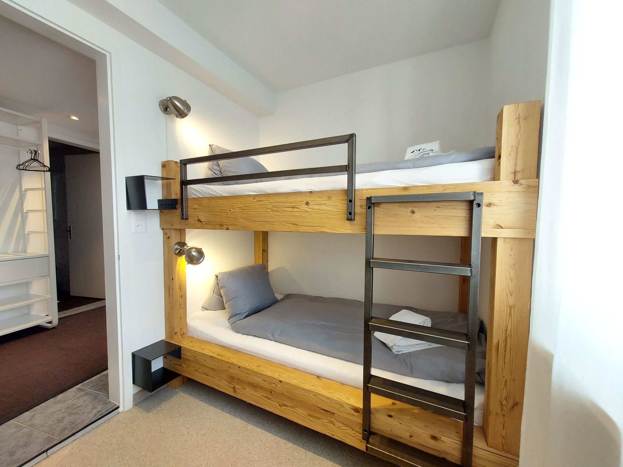 Photo of Viktoria A39 by Arosa Holiday Appartement/Fewo, Dusche, WC, 6-Bettwohnung