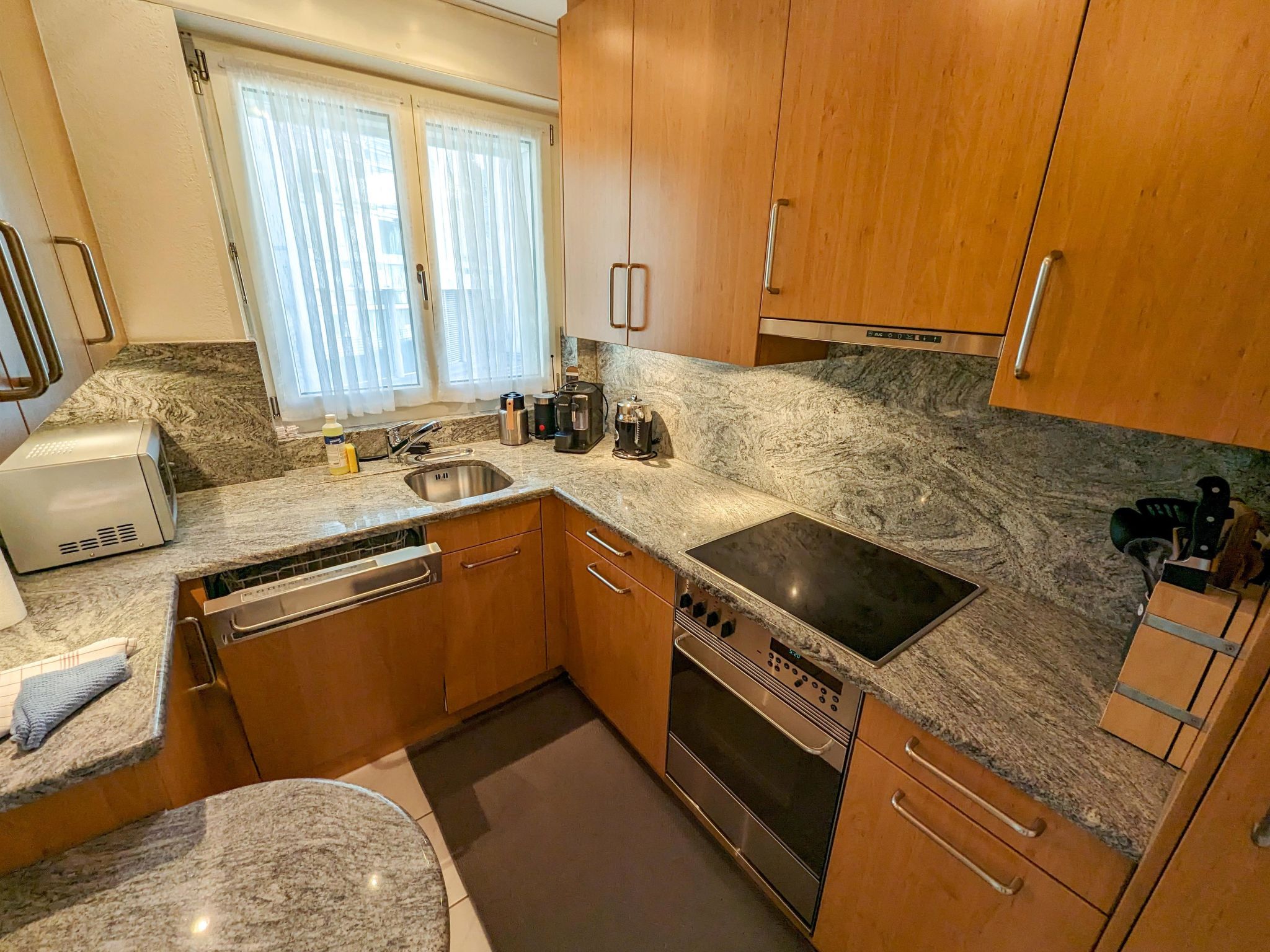 Photo of Viktoria A39 by Arosa Holiday Appartement/Fewo, Dusche, WC, 6-Bettwohnung