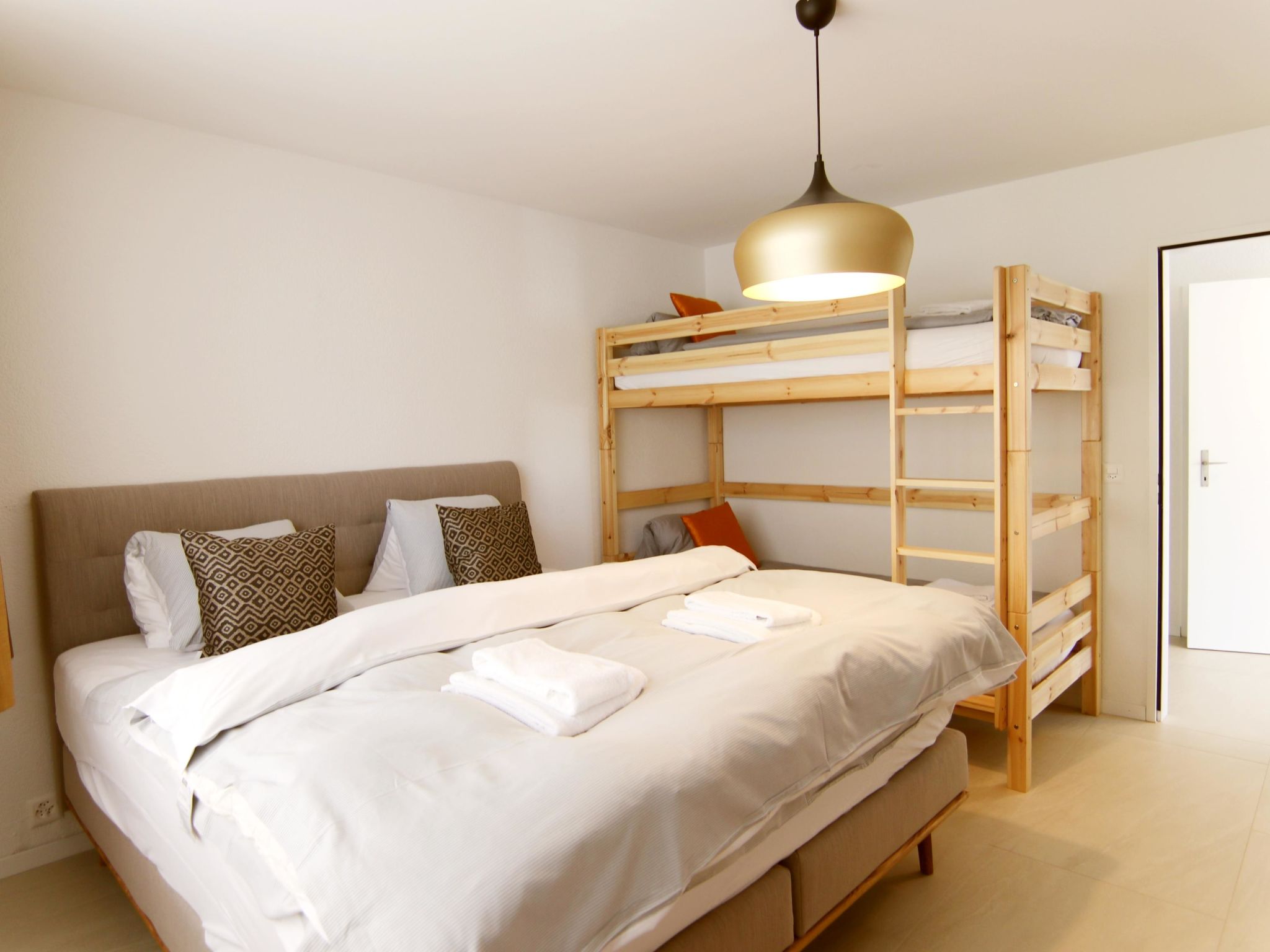 Photo of Lorez 5D by Arosa Holiday Appartement/Fewo,  , 2-Bettwohnung Lorez 5D