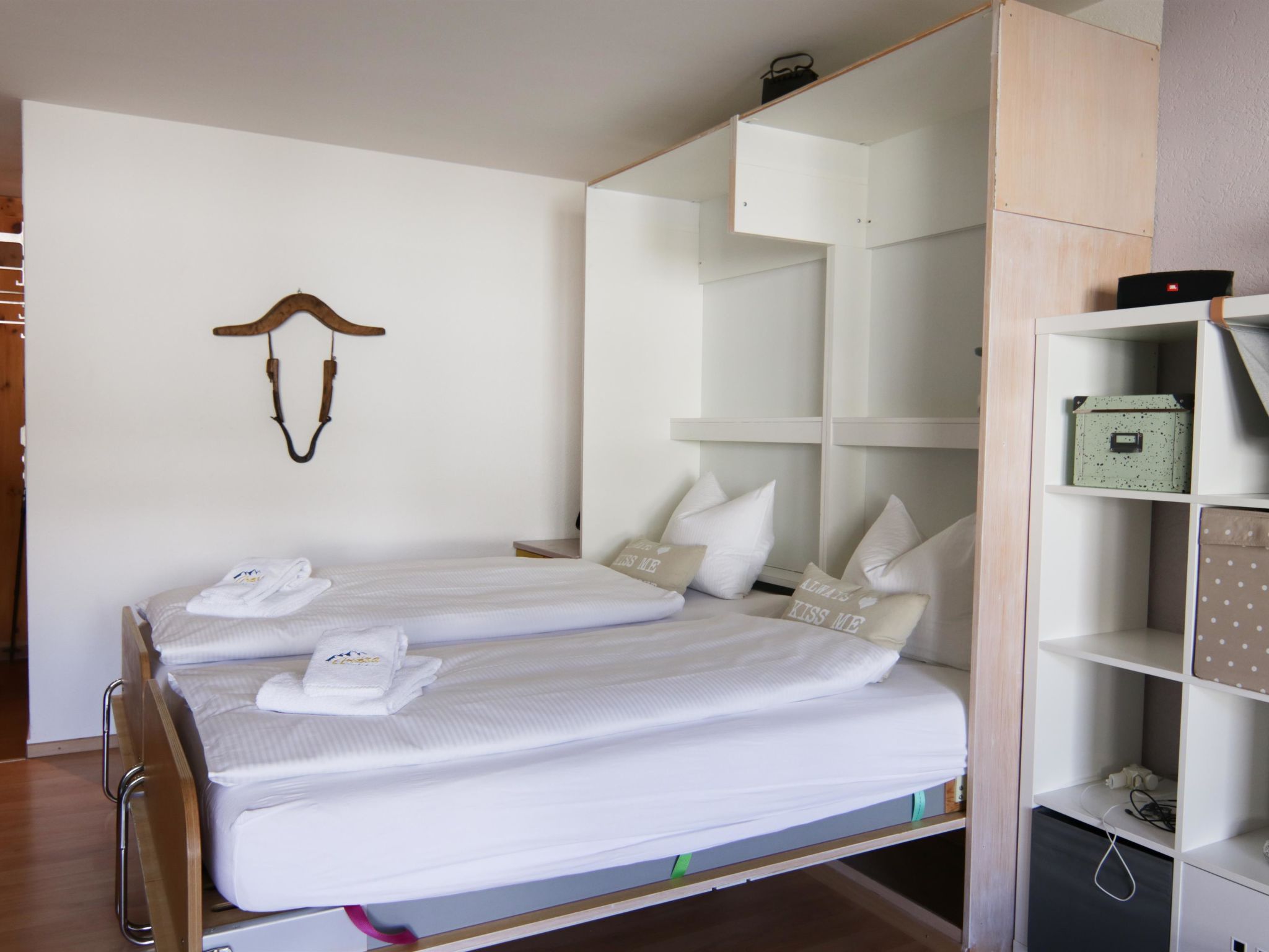 Photo of Rothornblick 28 by Arosa Holiday Appartement/Fewo, Bad, WC, 4-Bettwohnung