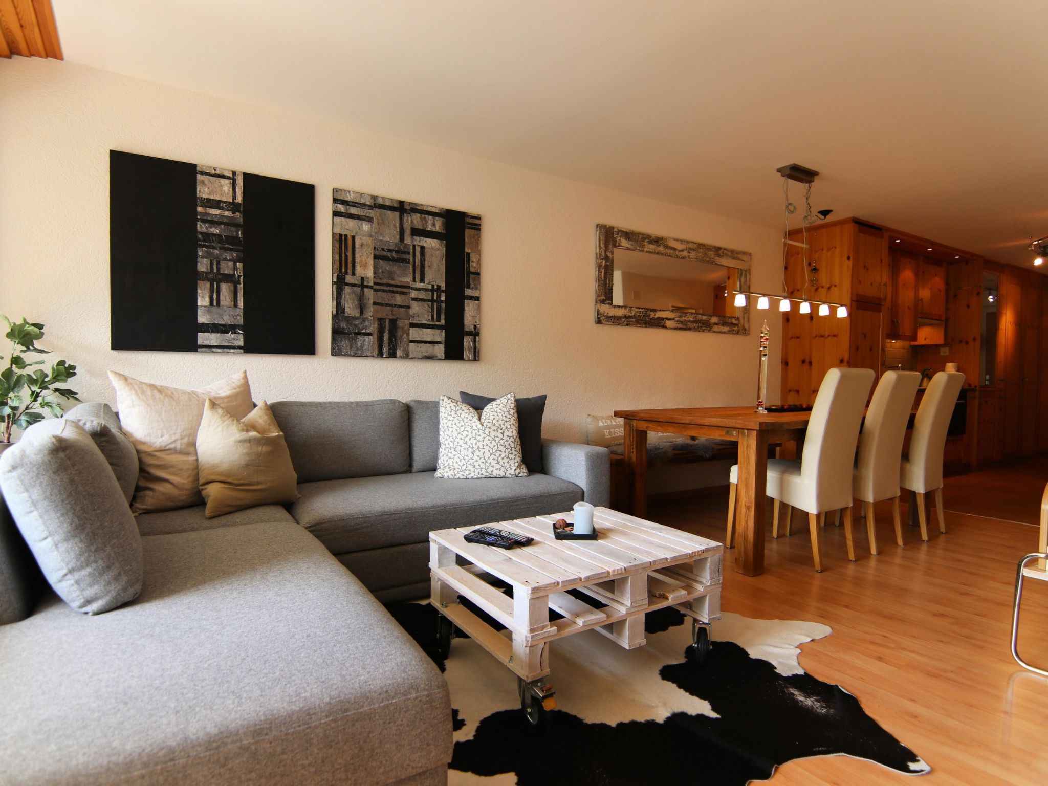 Photo of Rothornblick 28 by Arosa Holiday Appartement/Fewo, Bad, WC, 4-Bettwohnung