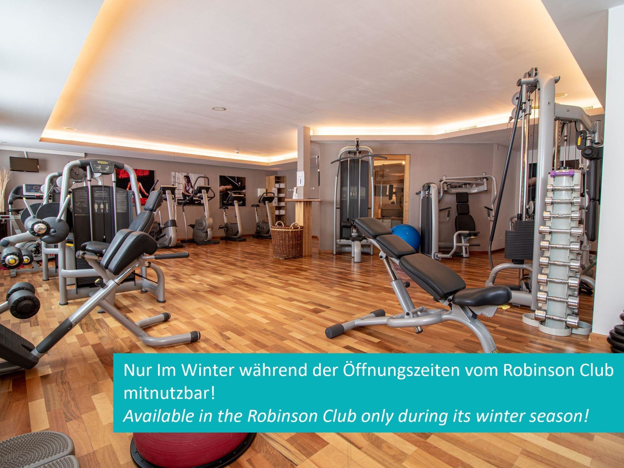 Photo of Rothornblick 28 by Arosa Holiday Appartement/Fewo, Bad, WC, 4-Bettwohnung
