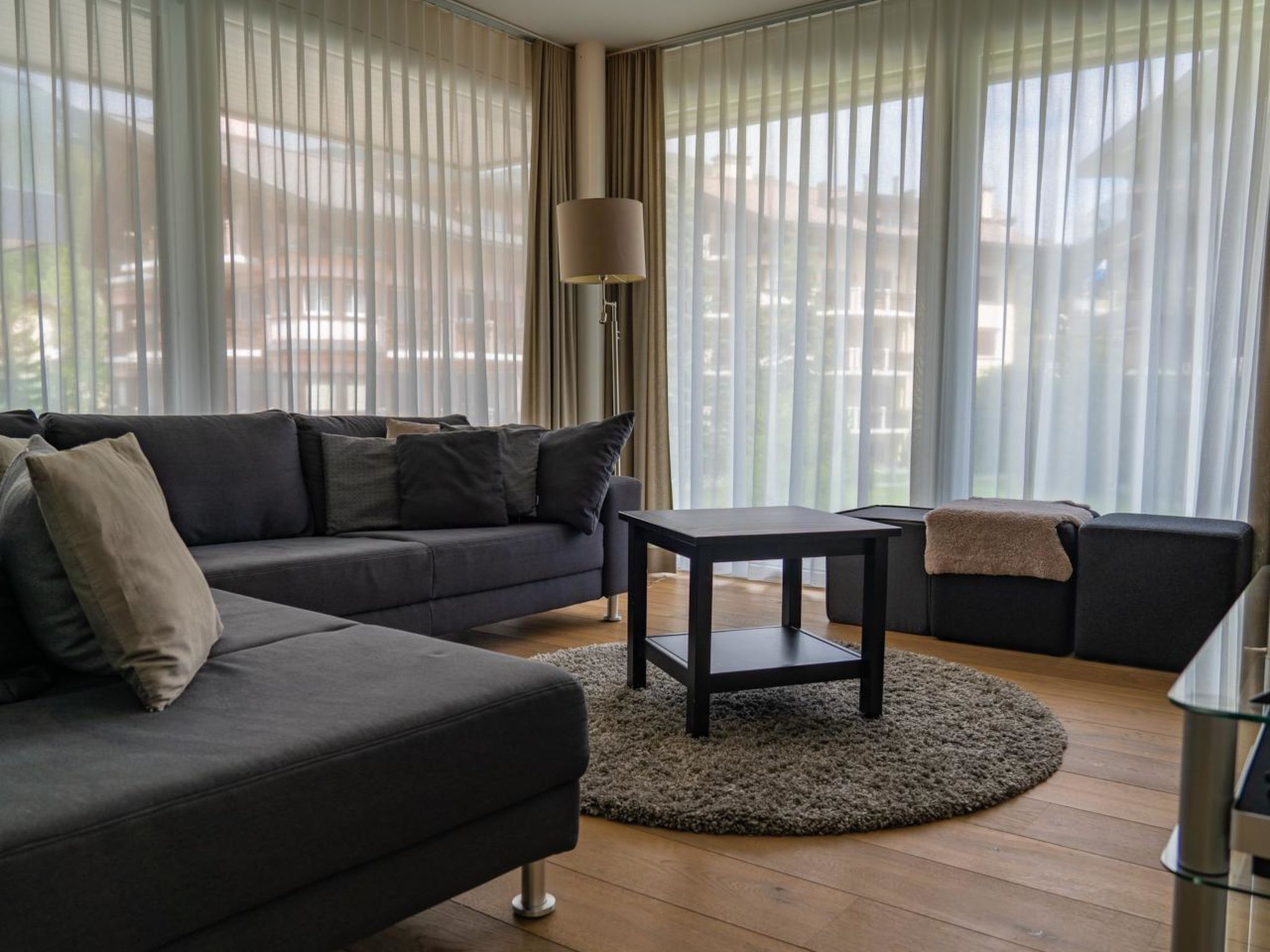 80m2 Luxus-Apartment mit Balkon, 4 Betten