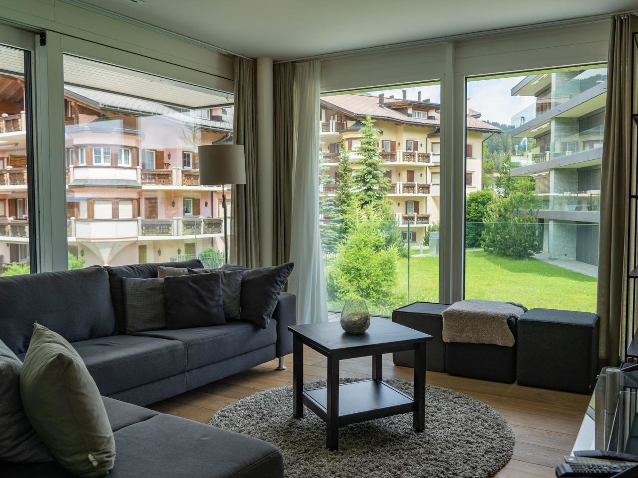 80m2 Luxus-Apartment mit Balkon, 4 Betten - Dedans