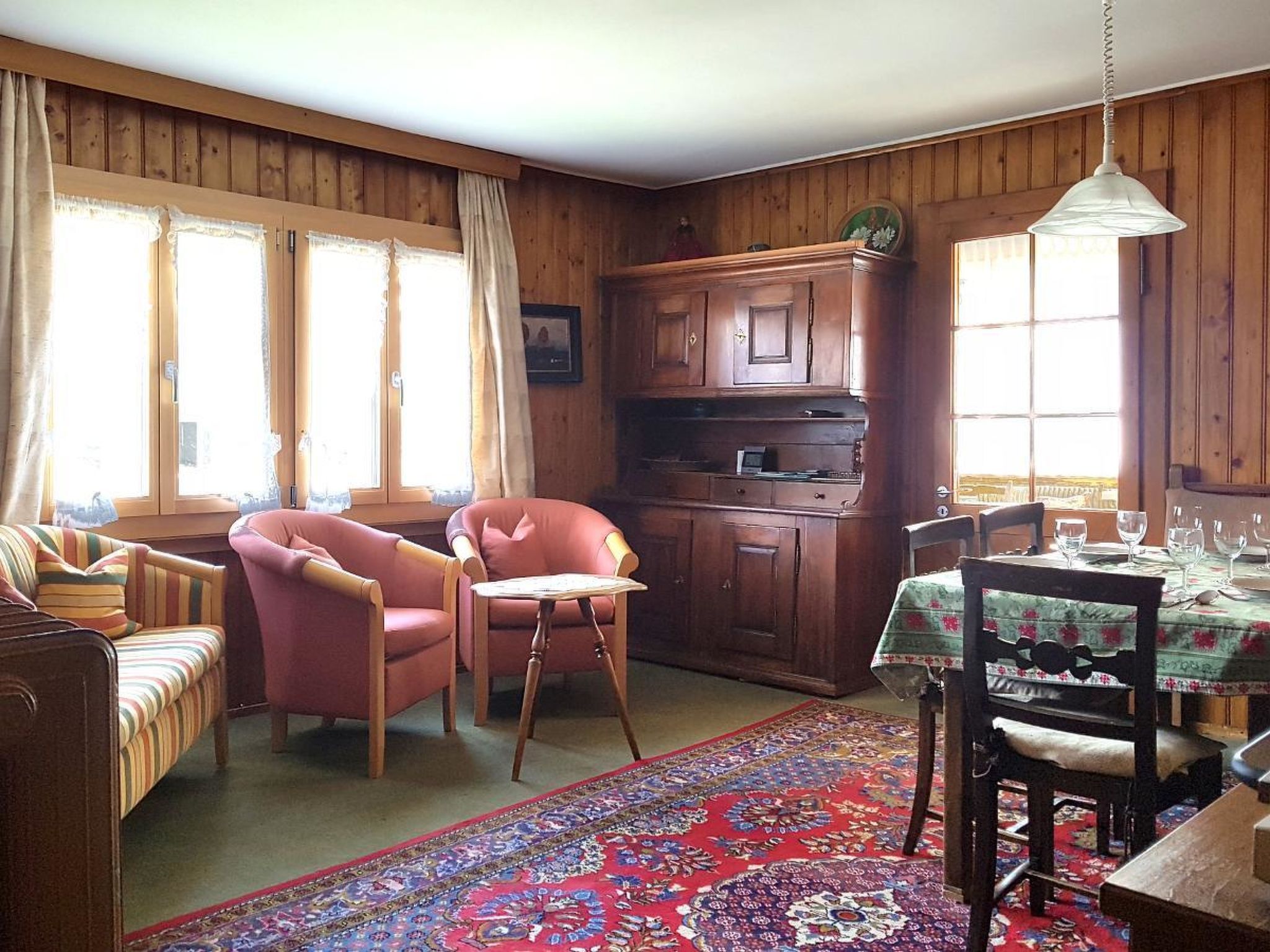 Chalet Willi-1.OG Appartement/Fewo, Dusche und Bad, WC, 9-Bettwohnung