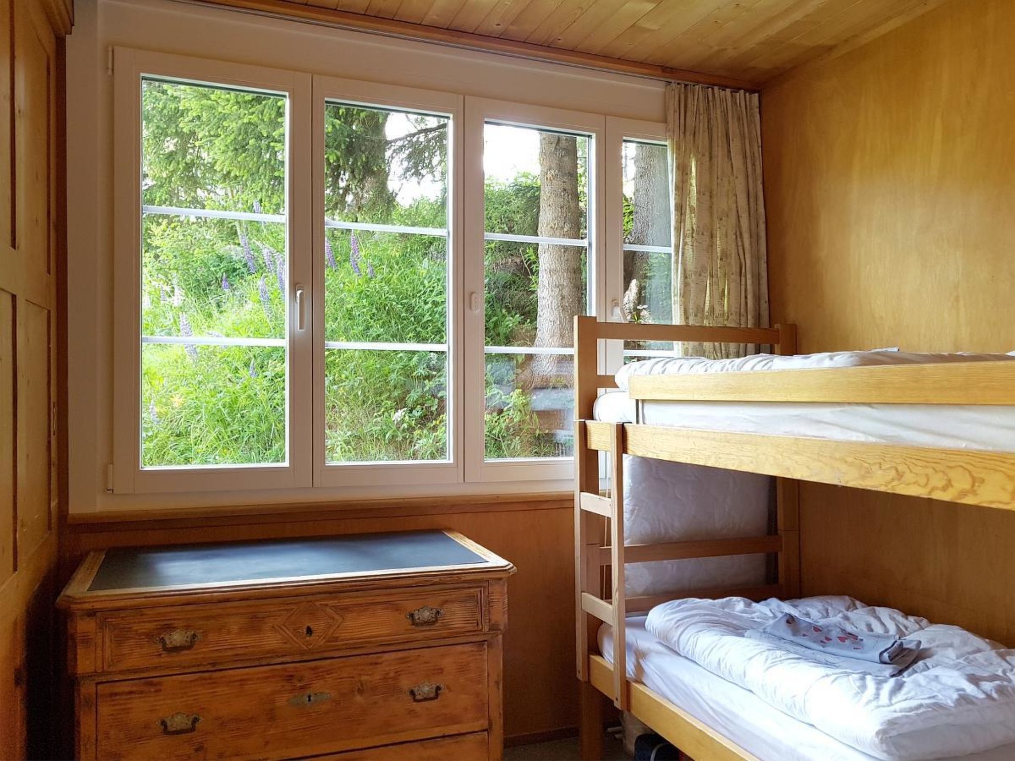 Photo of Chalet Willi-1.OG Appartement/Fewo, Dusche und Bad, WC, 9-Bettwohnung