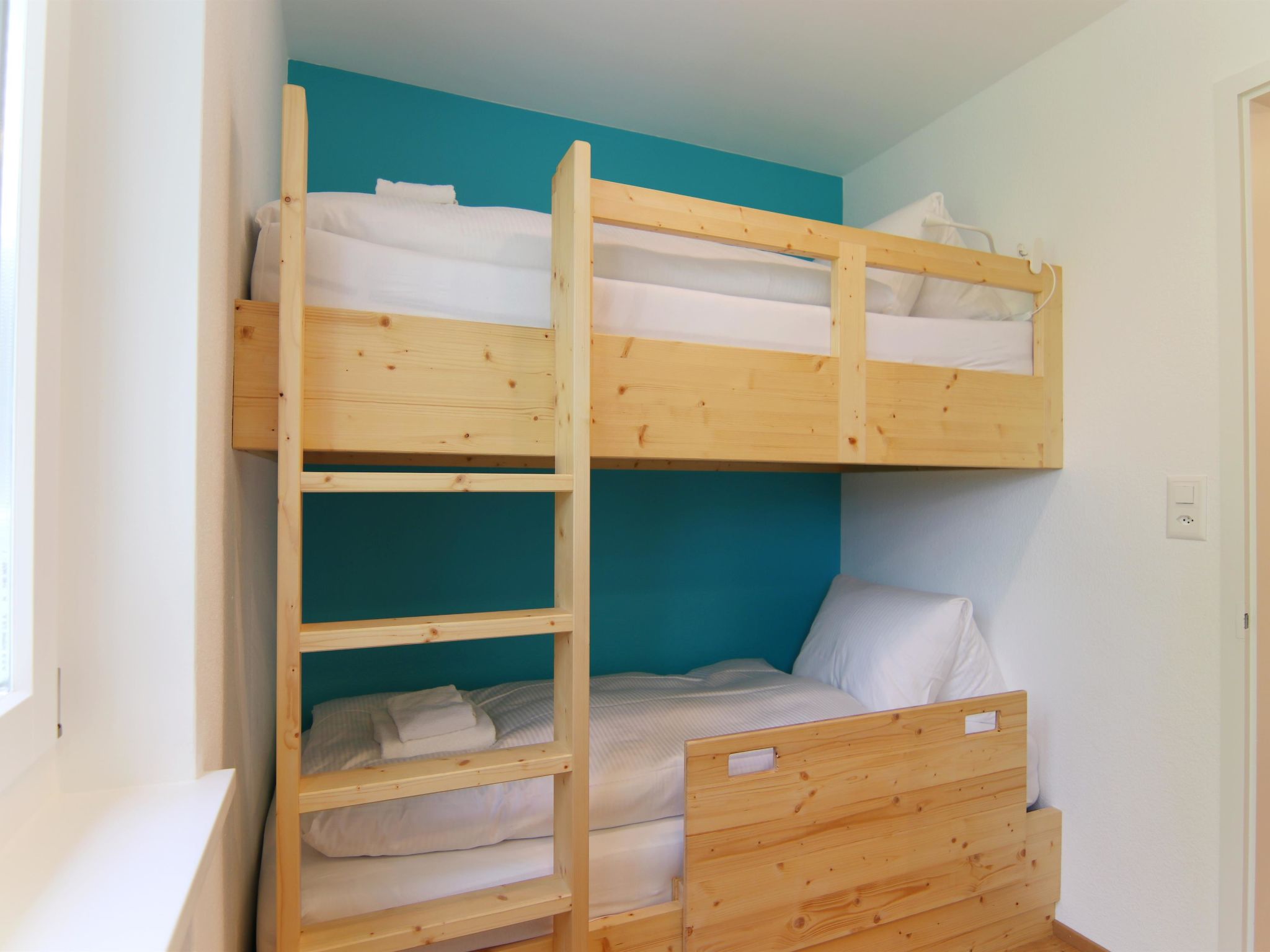 Photo of Viktoria B16 by Arosa Holiday Appartement/Fewo, Dusche oder Bad, WC, 4-Bettwohnu