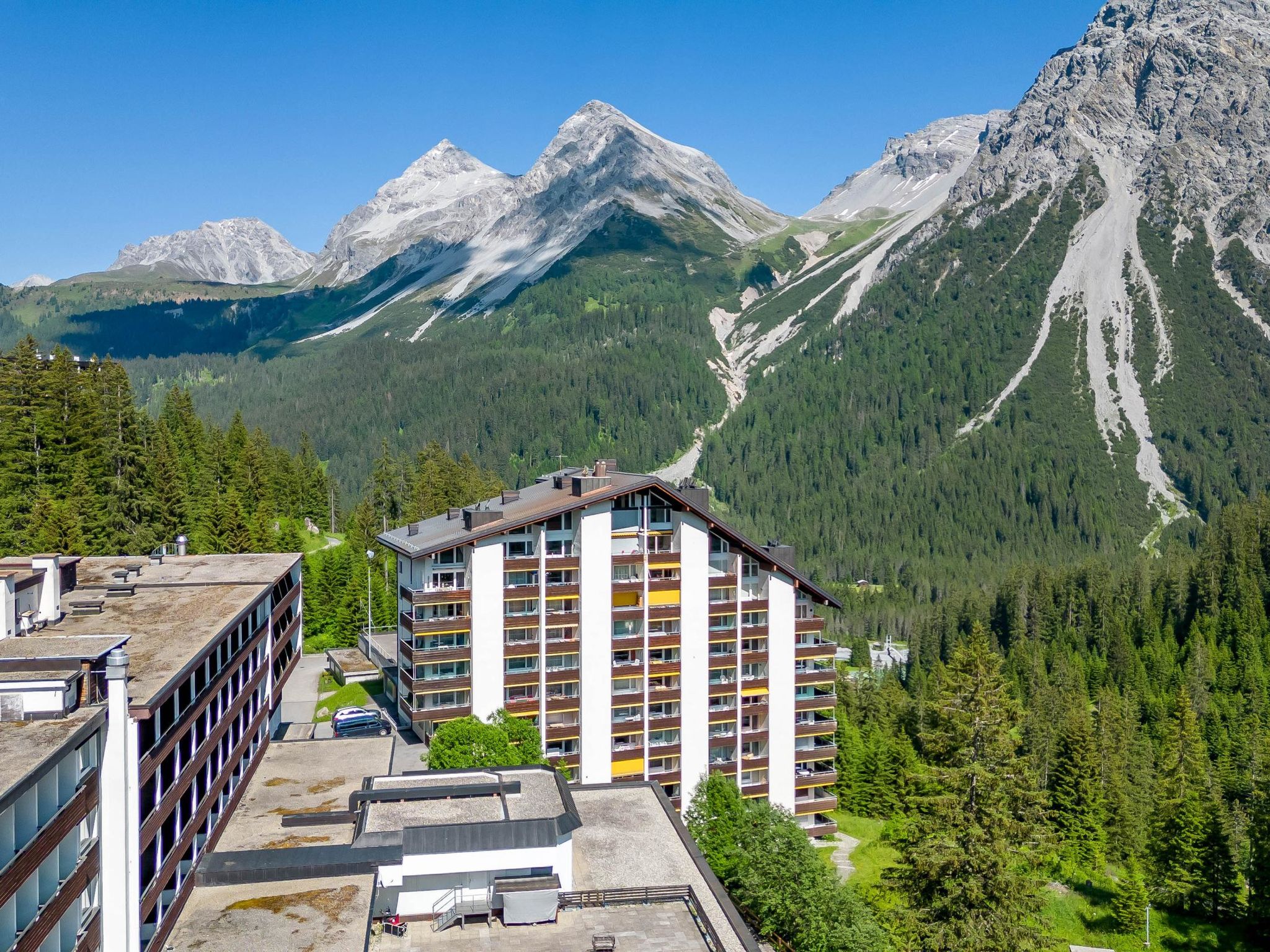 Photo of Rothornblick 65 by Arosa Holiday Appartement/Fewo, Dusche und Bad, WC, 6-Bettwoh