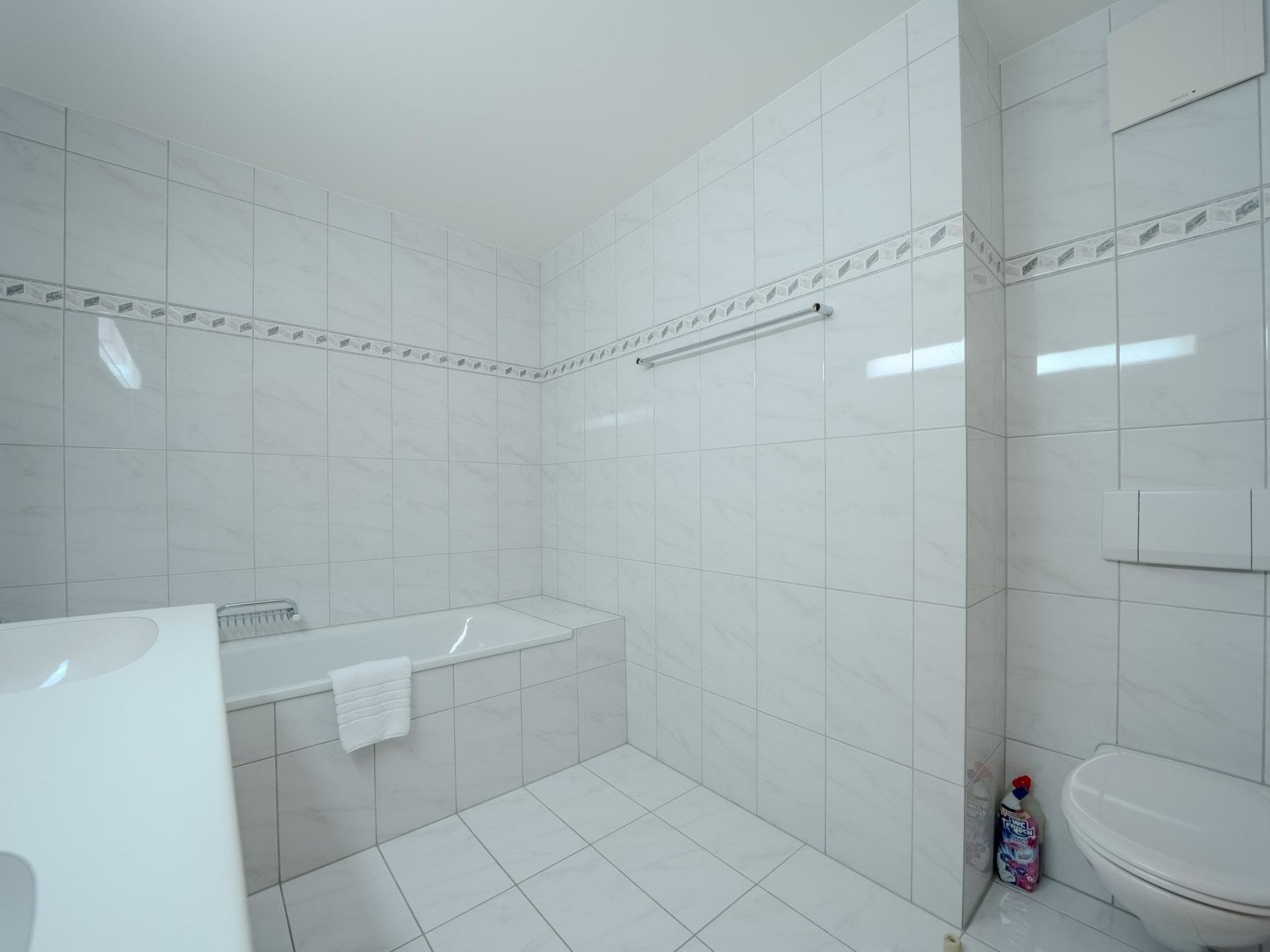 Photo of Casa Cresta C32 by Arosa Vacations Appartement/Fewo, Dusche und Bad, WC, 2 Schla