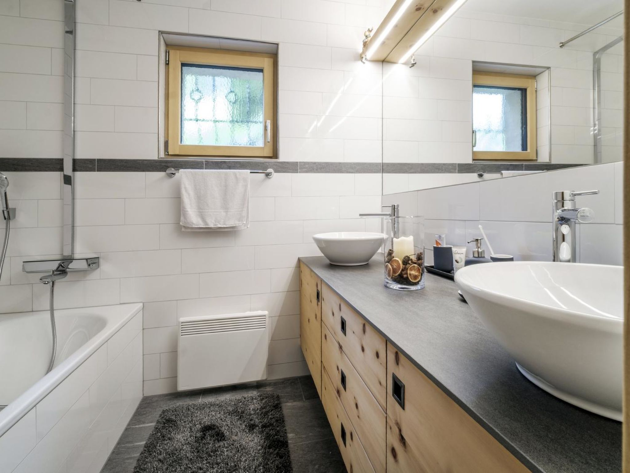 Photo of Chalet Steinbock by Arosa Holiday Appartement/Fewo, Bad, WC, 3 Schlafräume