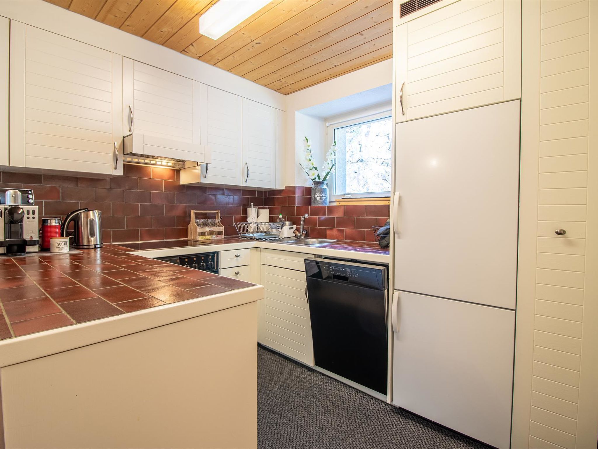 Photo of Weisshorn-Apartment by Arosa Holiday Appartement/Fewo, Bad, WC, 6-Bettwohnung