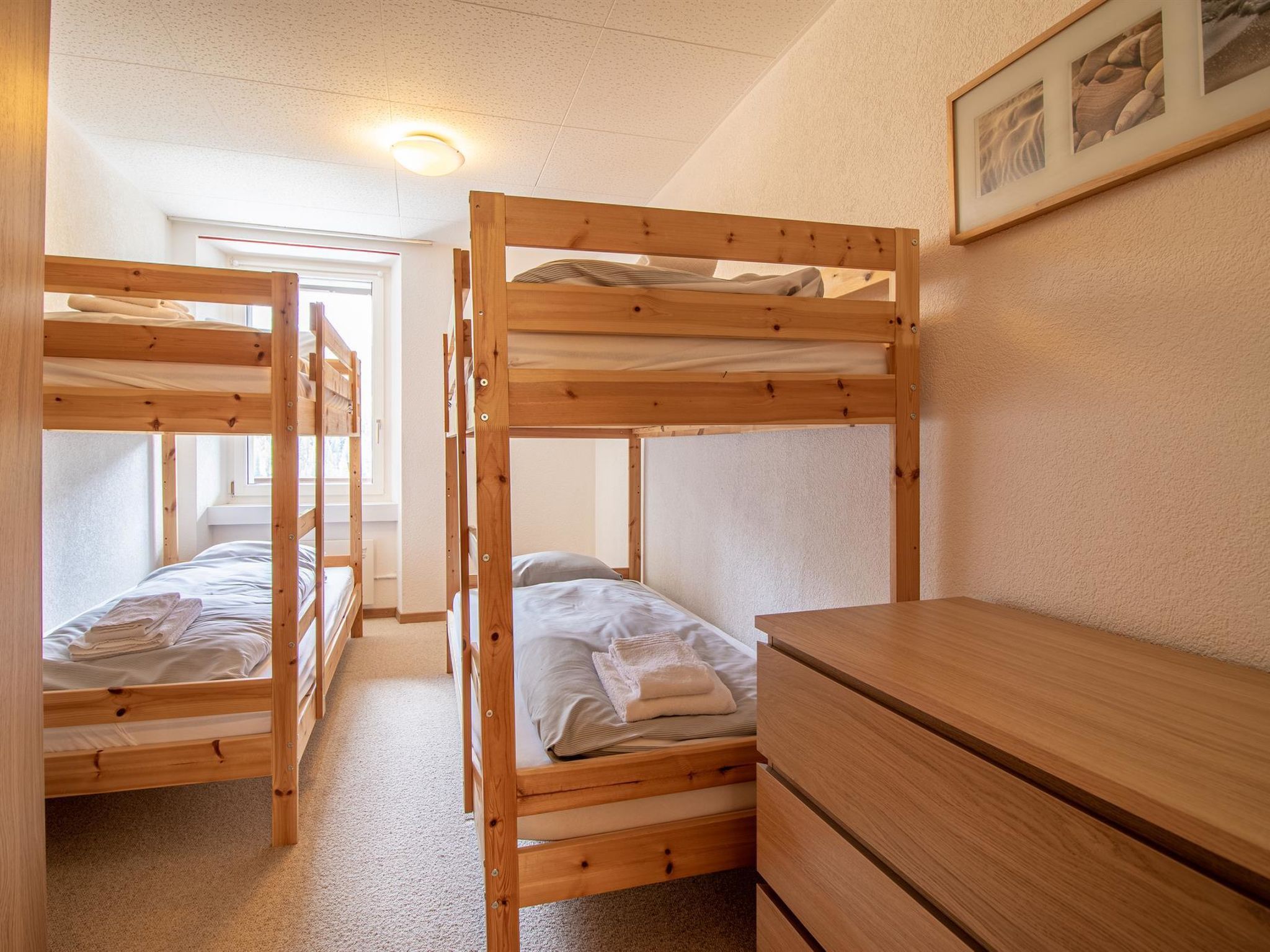 Photo of Weisshorn-Apartment by Arosa Holiday Appartement/Fewo, Bad, WC, 6-Bettwohnung