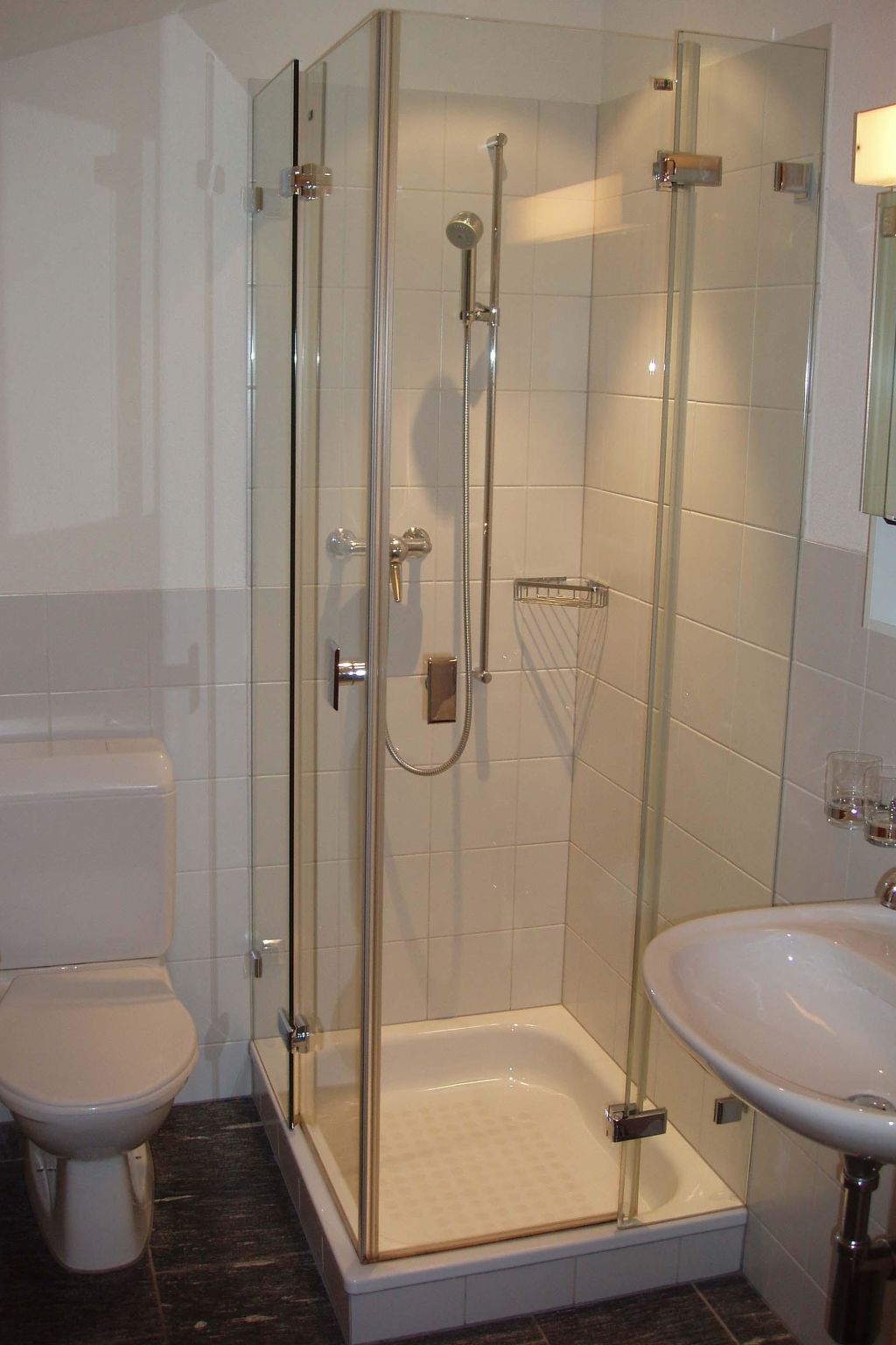 Photo of Bergblick Appartement/Fewo, Dusche oder Bad, WC, 6-Bettwohnung 6-Bettwohnung