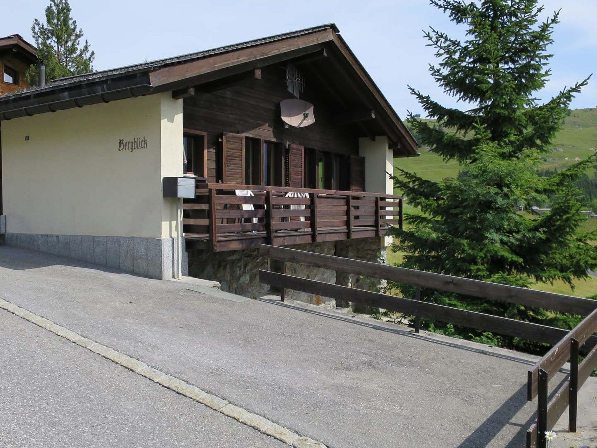 Photo of Bergblick Appartement/Fewo, Dusche oder Bad, WC, 6-Bettwohnung 6-Bettwohnung