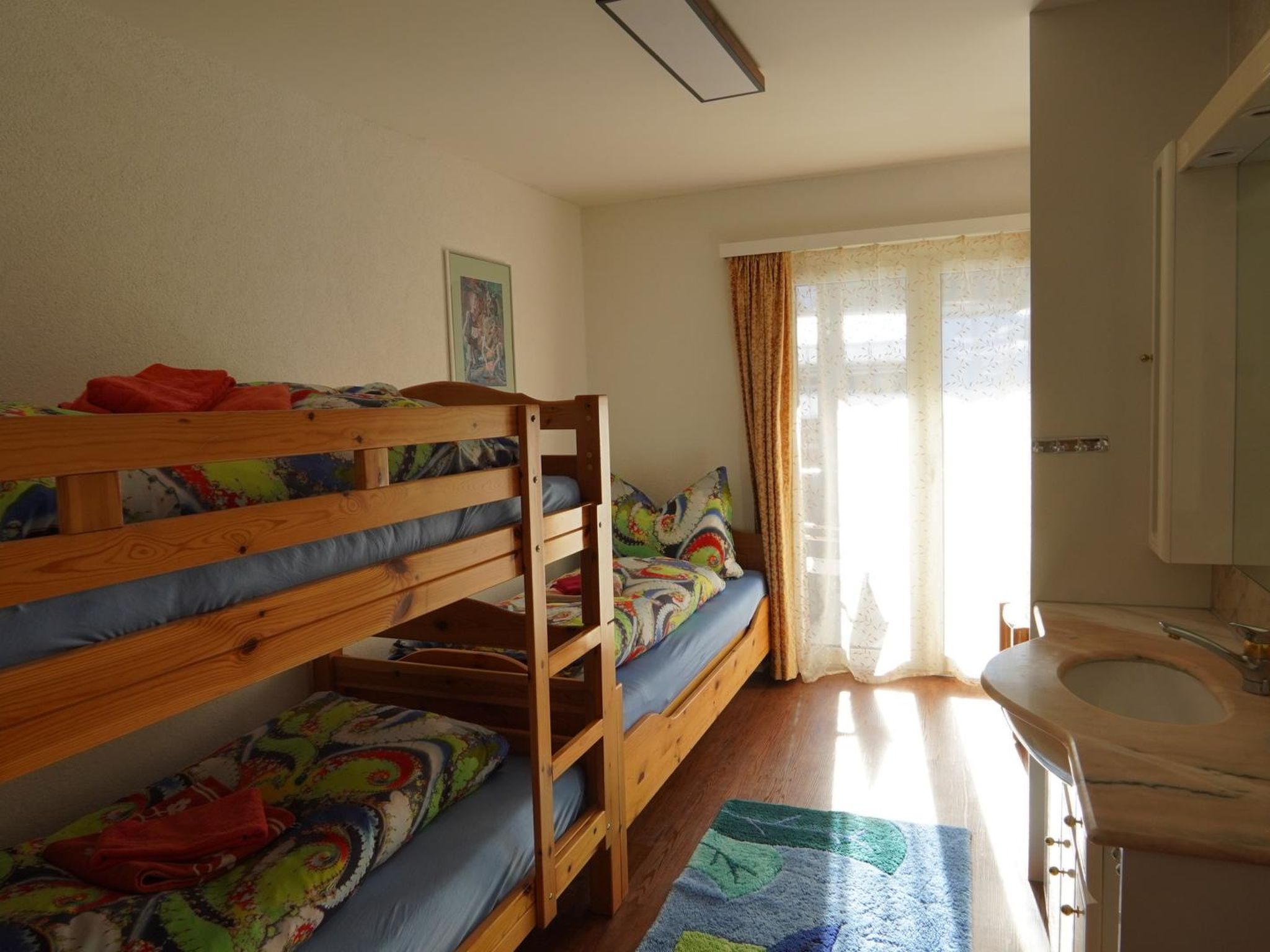 Photo of Sunnybank / 2. St. Appartement/Fewo, Dusche und Bad, WC, 9-Bettwohnung