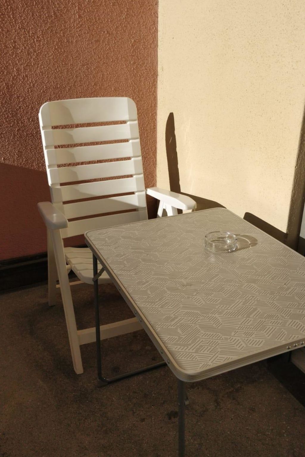 Photo of Paradies 04 Zweibettzimmer, Dusche oder Bad, WC, 2-Bettwohnung Paradies 04