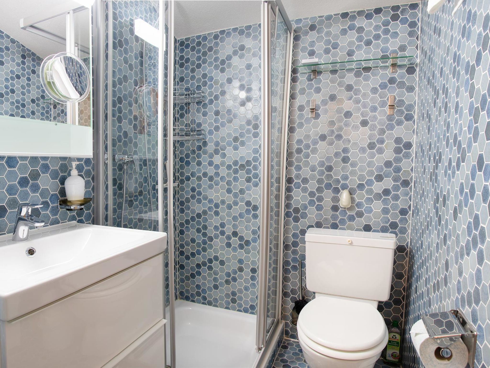 Haus Christina Dohlengiebel Appartement/Fewo, Dusche und Bad, WC, 3 Schlafräume - Image-tags.info