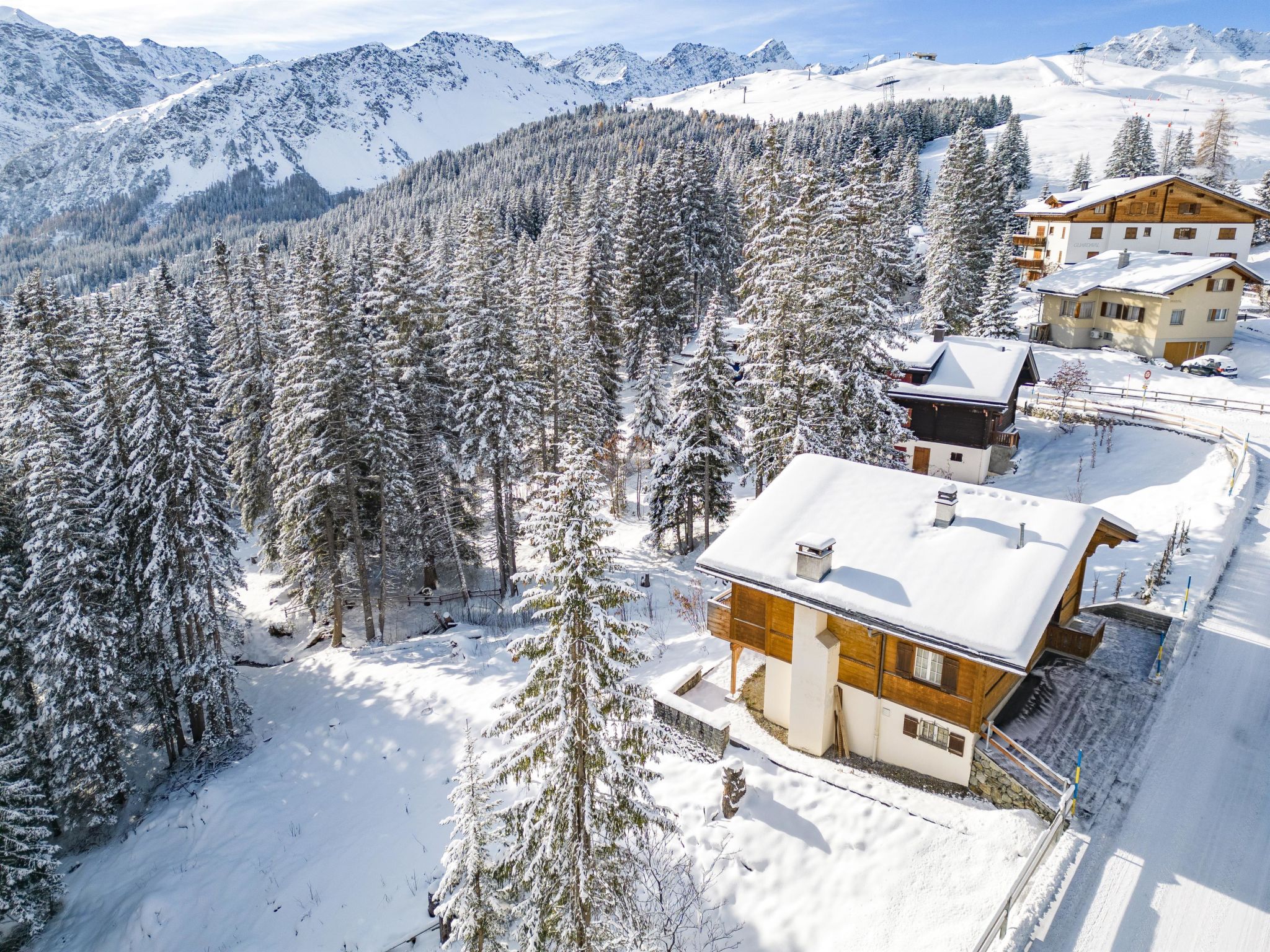 Chalet Soldanella by Arosa Holiday Appartement/Fewo, Dusche oder Bad, WC, 9-Bett