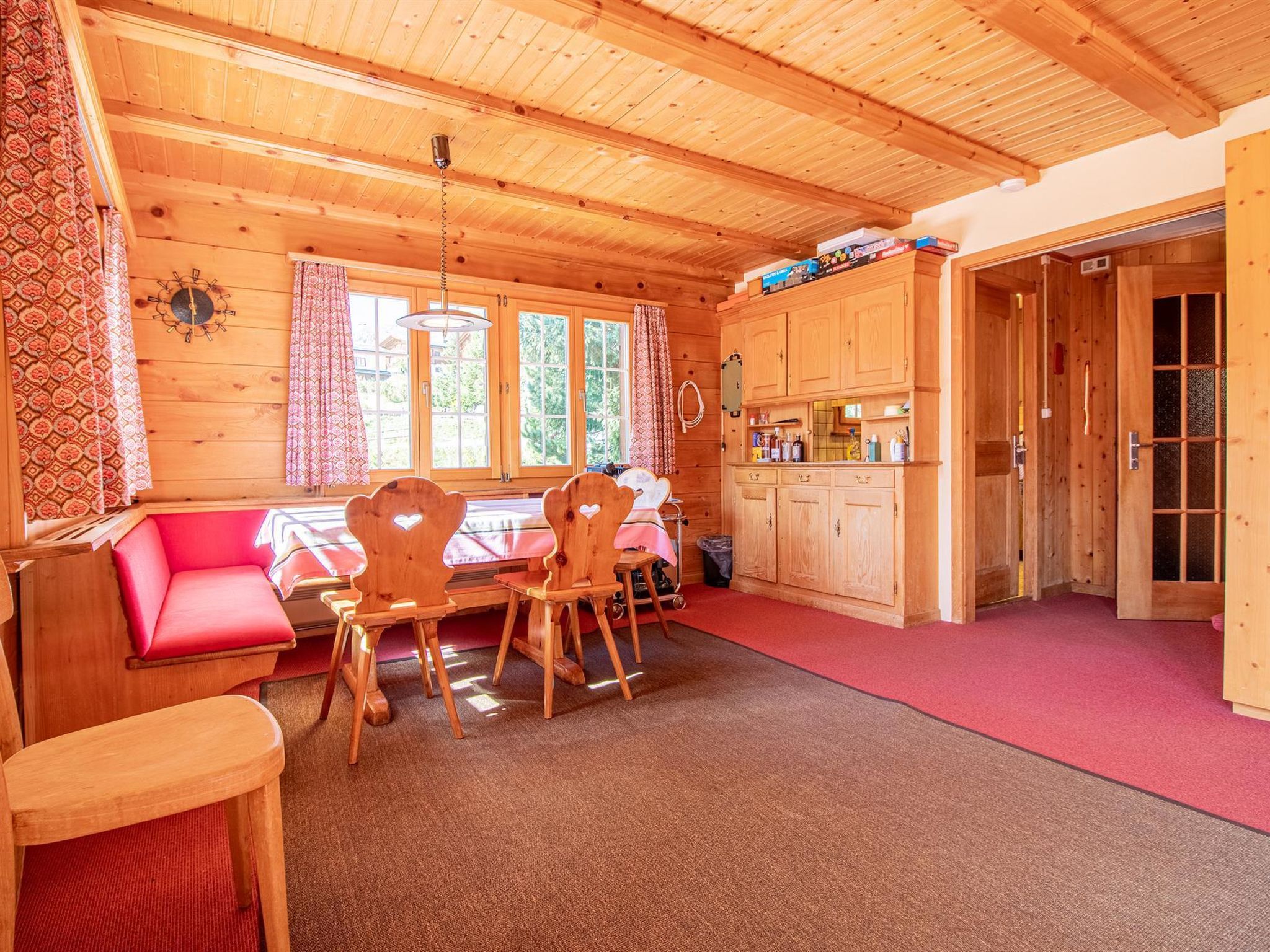 Chalet Soldanella by Arosa Holiday Appartement/Fewo, Dusche oder Bad, WC, 9-Bett - Image-tags.info