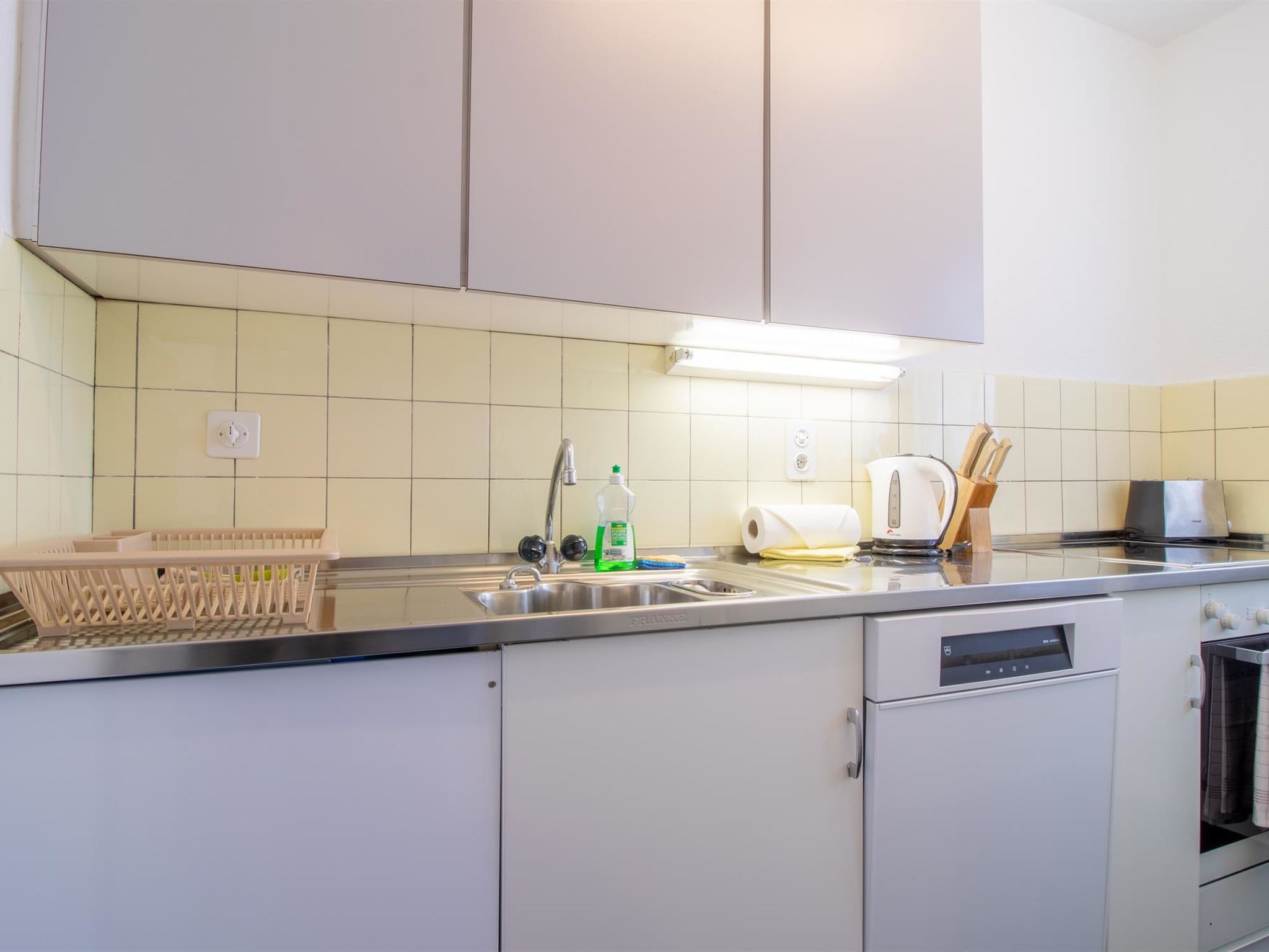 Viktoria B32 by Arosa Holiday Appartement/Fewo, Bad, WC Viktoria 32 - Image-tags.info