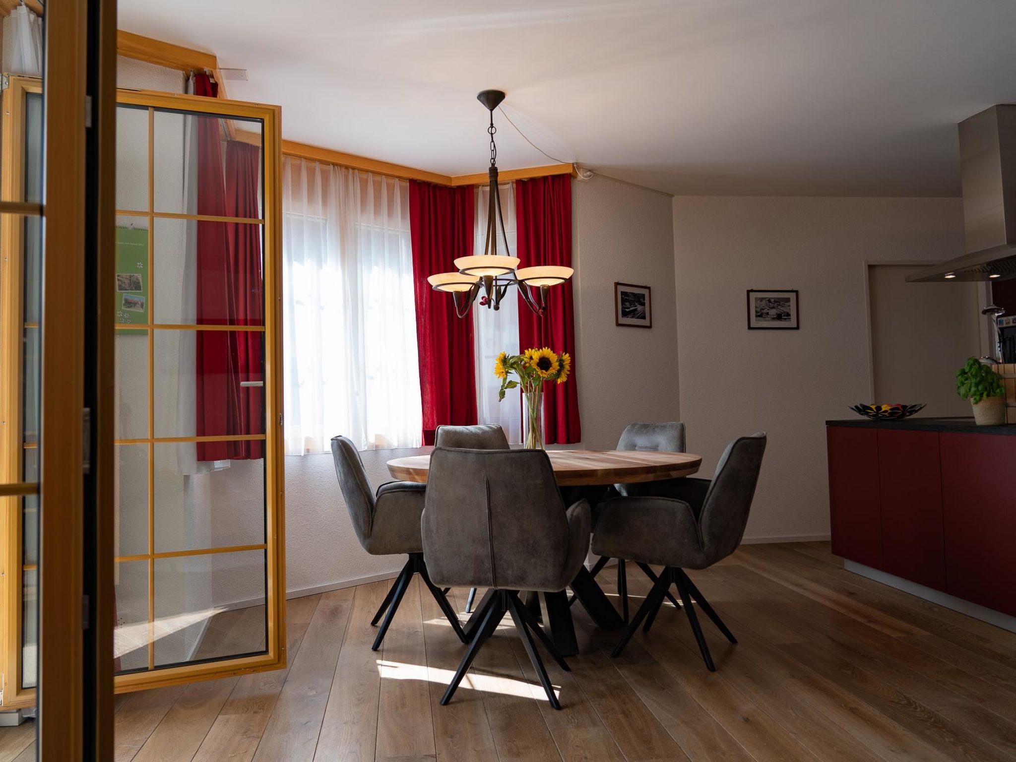 Photo of 95m2 Ferienwohnung, 2 Schlafzimmer & 2 Badezimmer