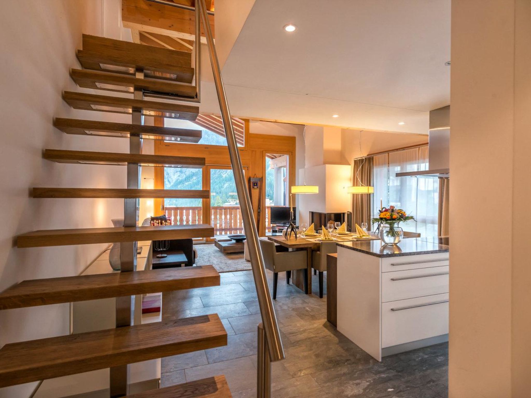 Photo of 130m2 Luxuswohnung mit Südbalkon, 6 Betten