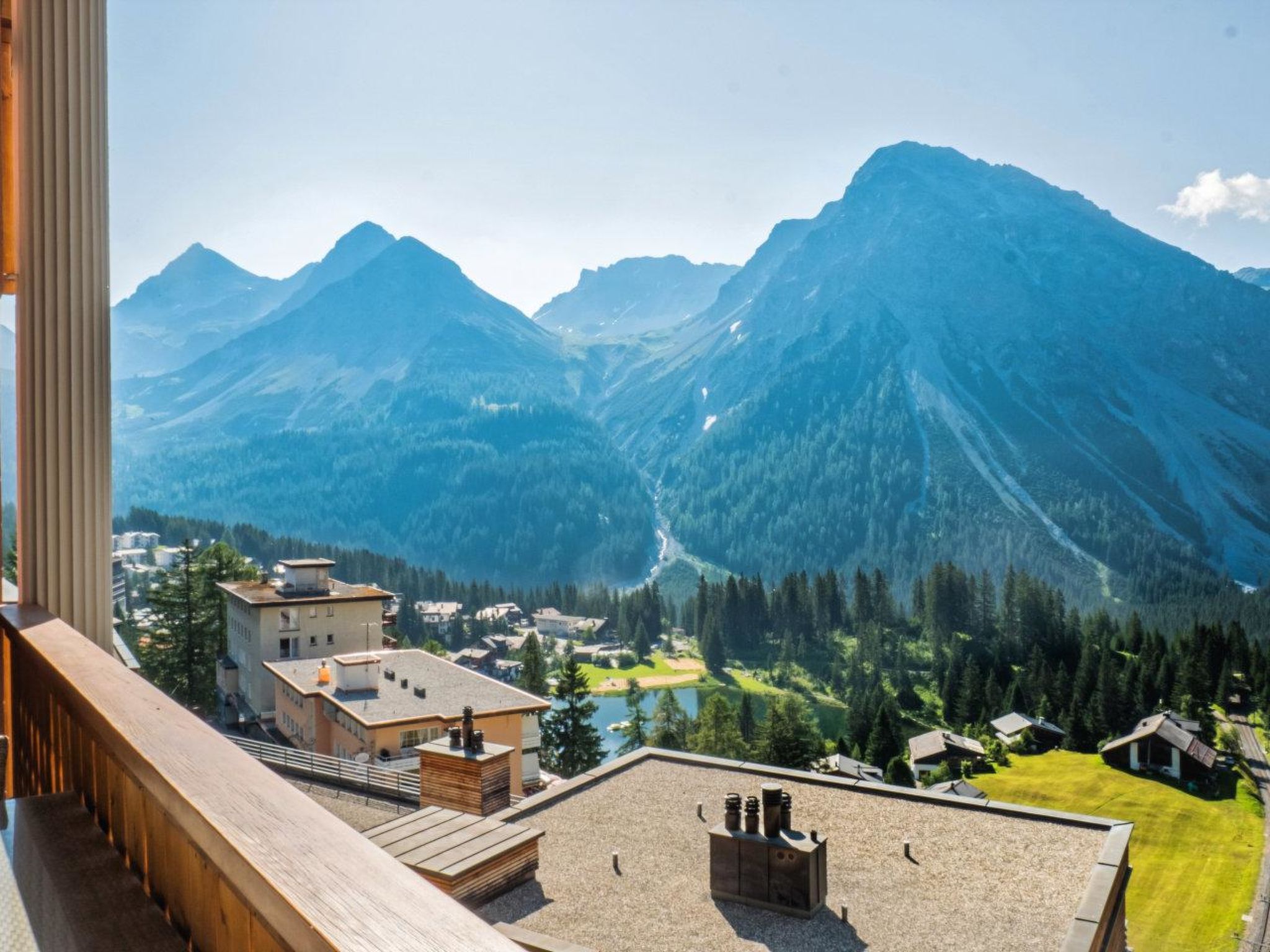 Photo of 130m2 Luxuswohnung mit Südbalkon, 6 Betten