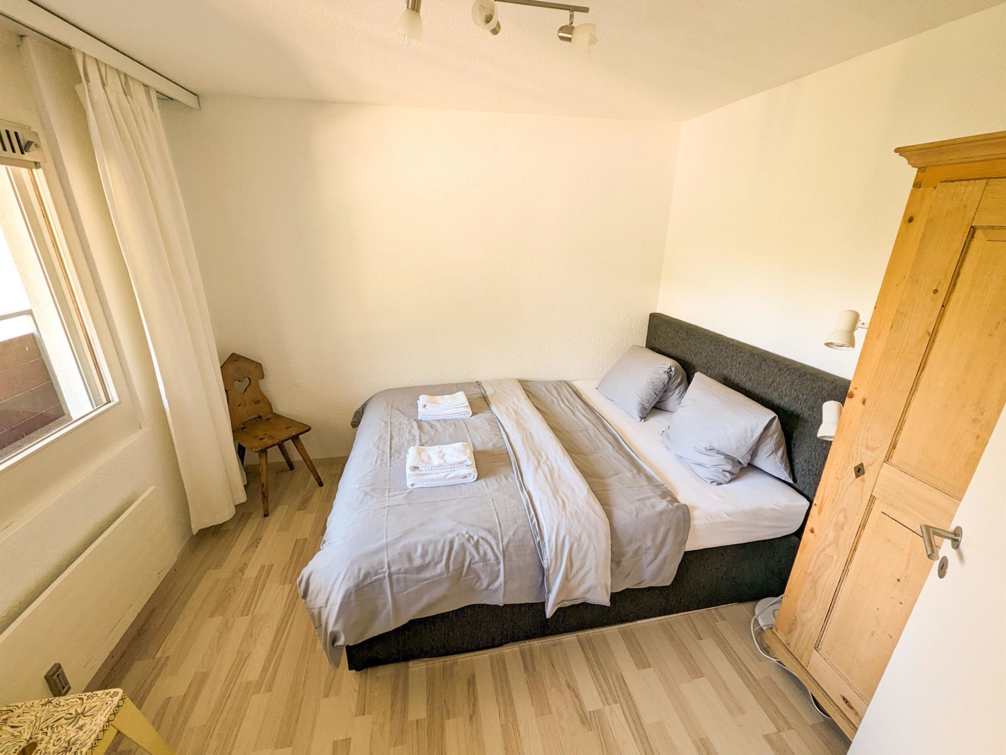 Rothornblick 63 by Arosa Holiday Appartement/Fewo, Dusche, WC Rothornblick 63 - Image-tags.info