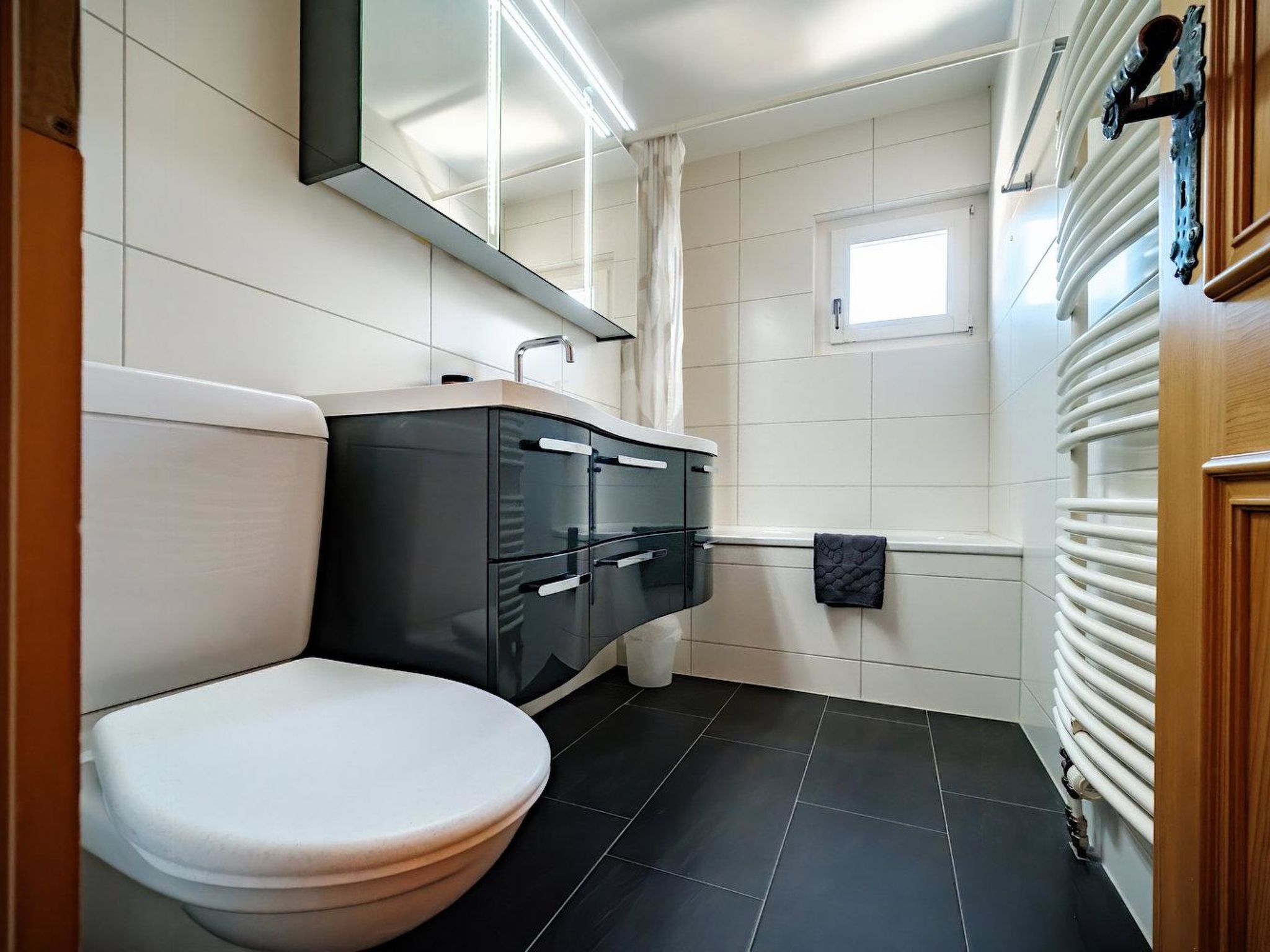 Brüggli A14 Appartement/Fewo, Bad, WC, 4-Bettwohnung - Image-tags.info