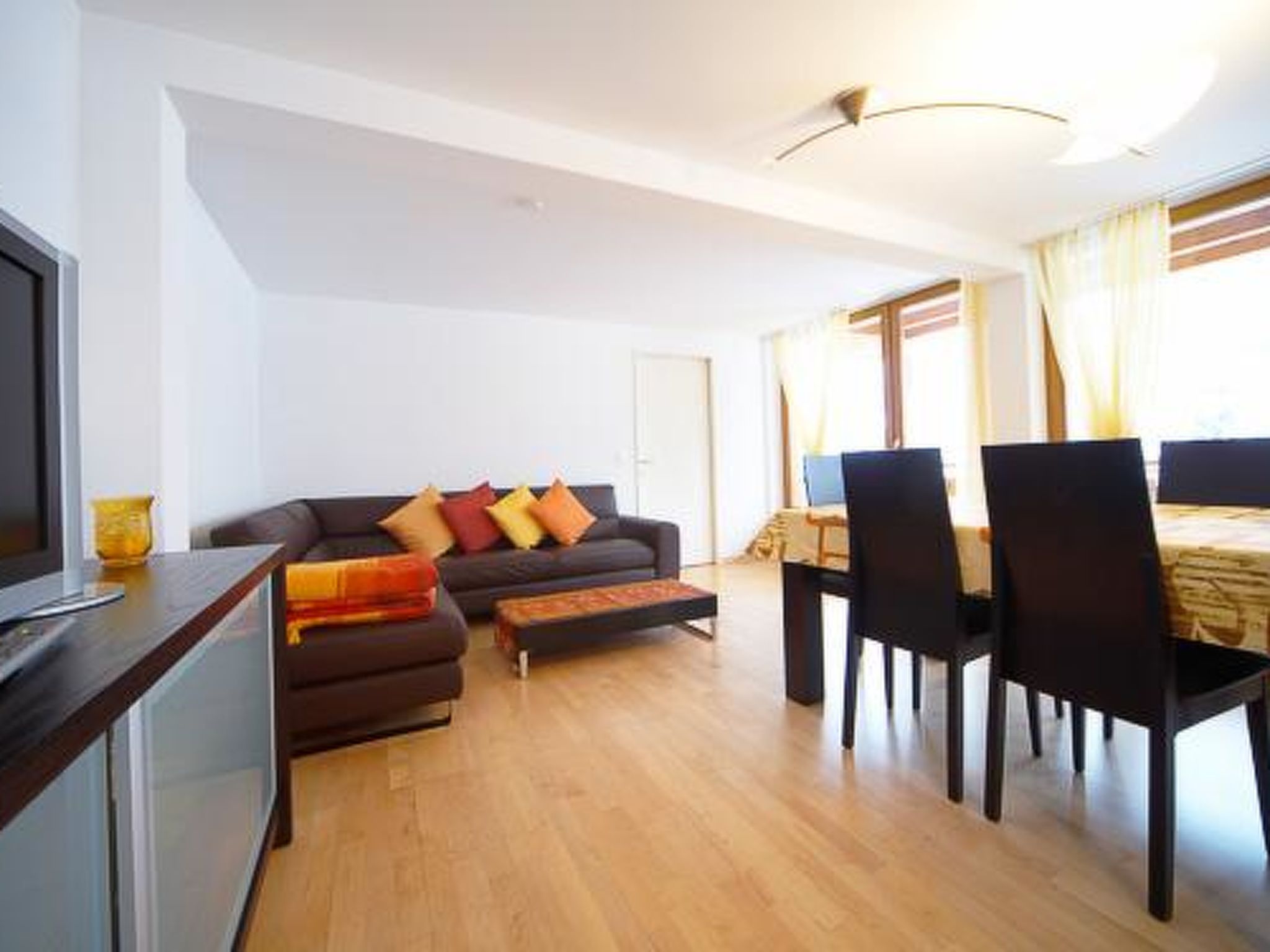 Luegisland Wohnung Salietti Appartement/Fewo, Dusche oder Bad, WC, 8-Bettwohnung