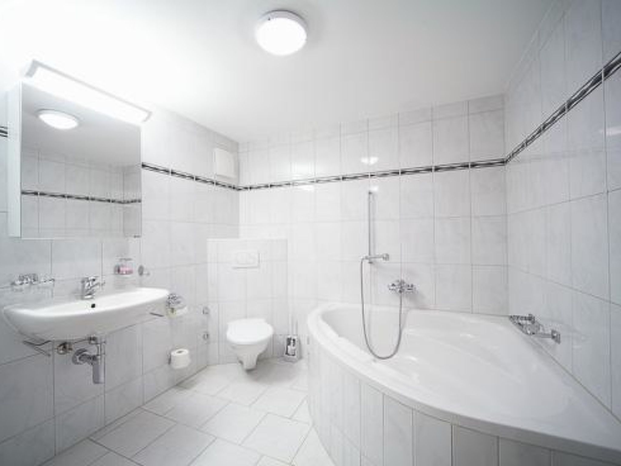 Luegisland Wohnung Salietti Appartement/Fewo, Dusche oder Bad, WC, 8-Bettwohnung - Image-tags.info